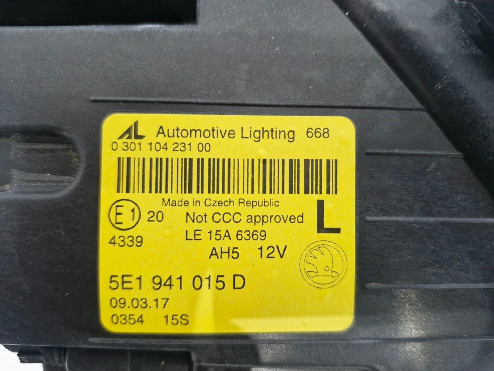 light left Skoda Octavia 3 III LIFT FULL LED
