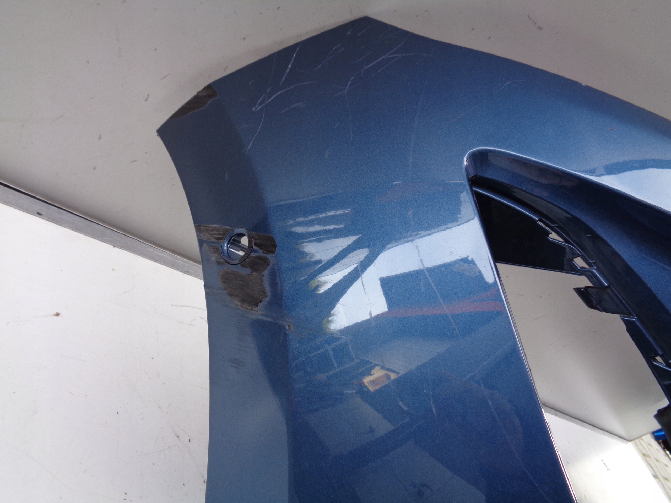 FRONTSTOSSSTANGE FORD FIESTA MK8 17- NR 31535