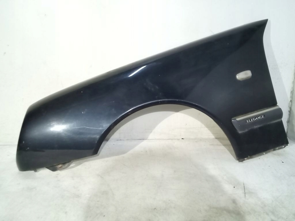 Mercedes W210 fender left