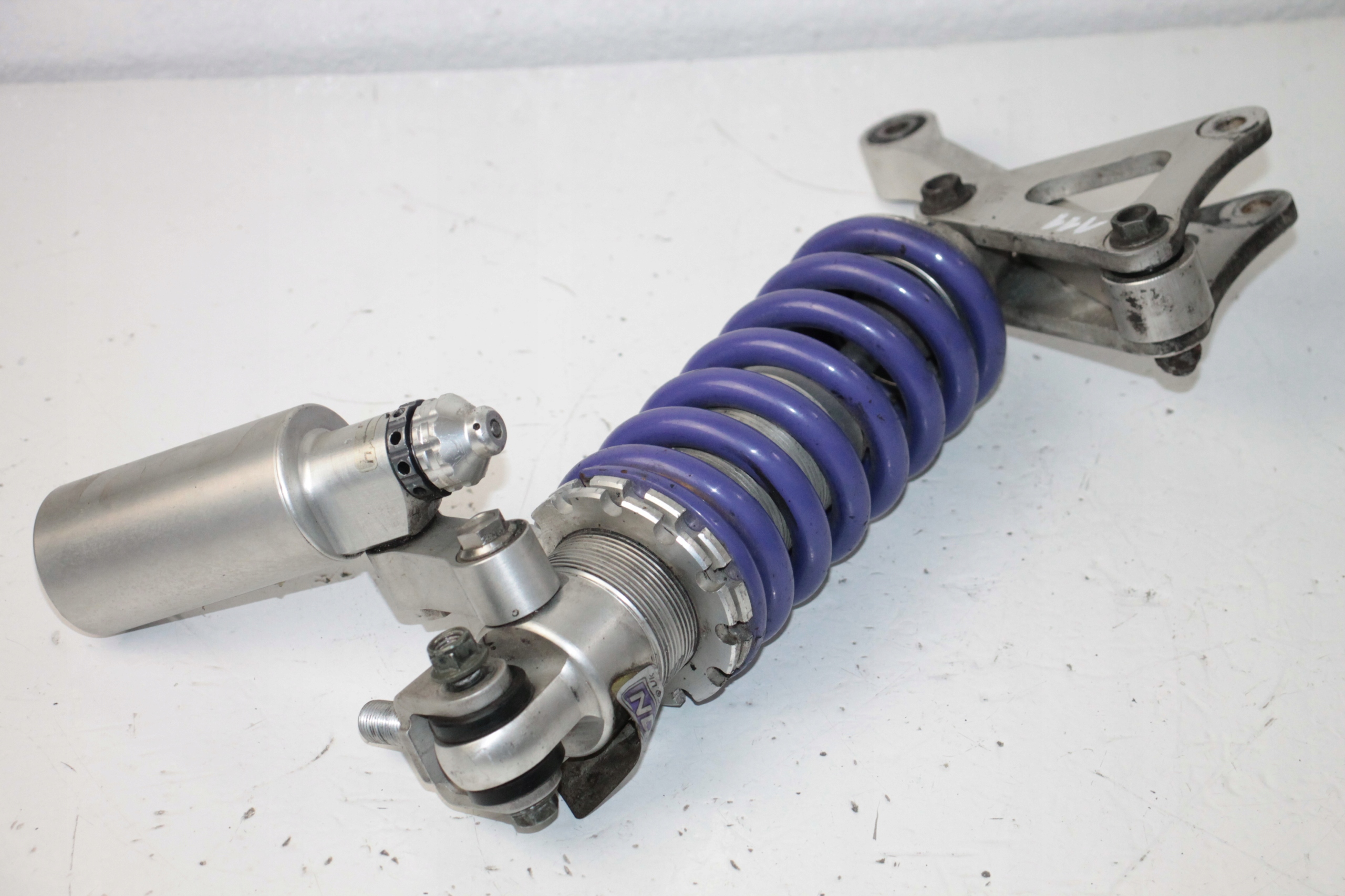 R1RN12 0111 - Yamaha R1 RN12 04-06 задний амортизатор MAXTON