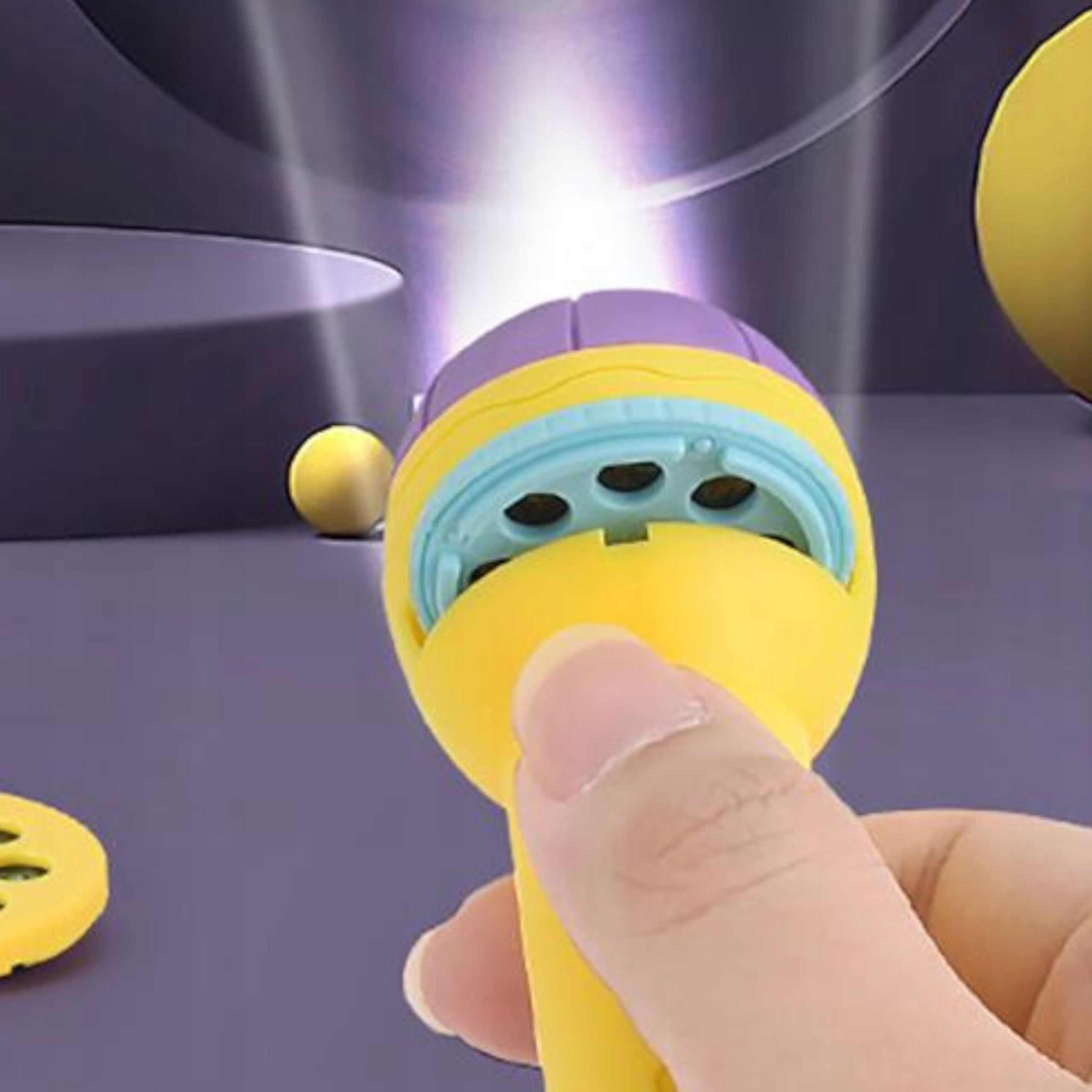 Projektor mini ręczny latarka 2 w 1 żółty dla dzieci 7606Z Marka Luxma