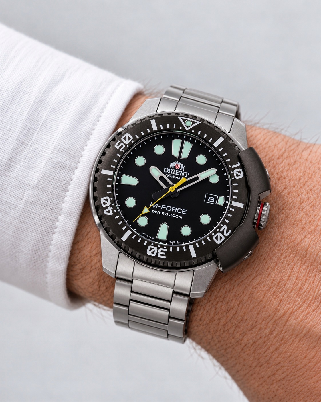 Mechanické sportovní hodinky Orient M-Force RA-AC0L01B00B 45.0mm 20ATM
