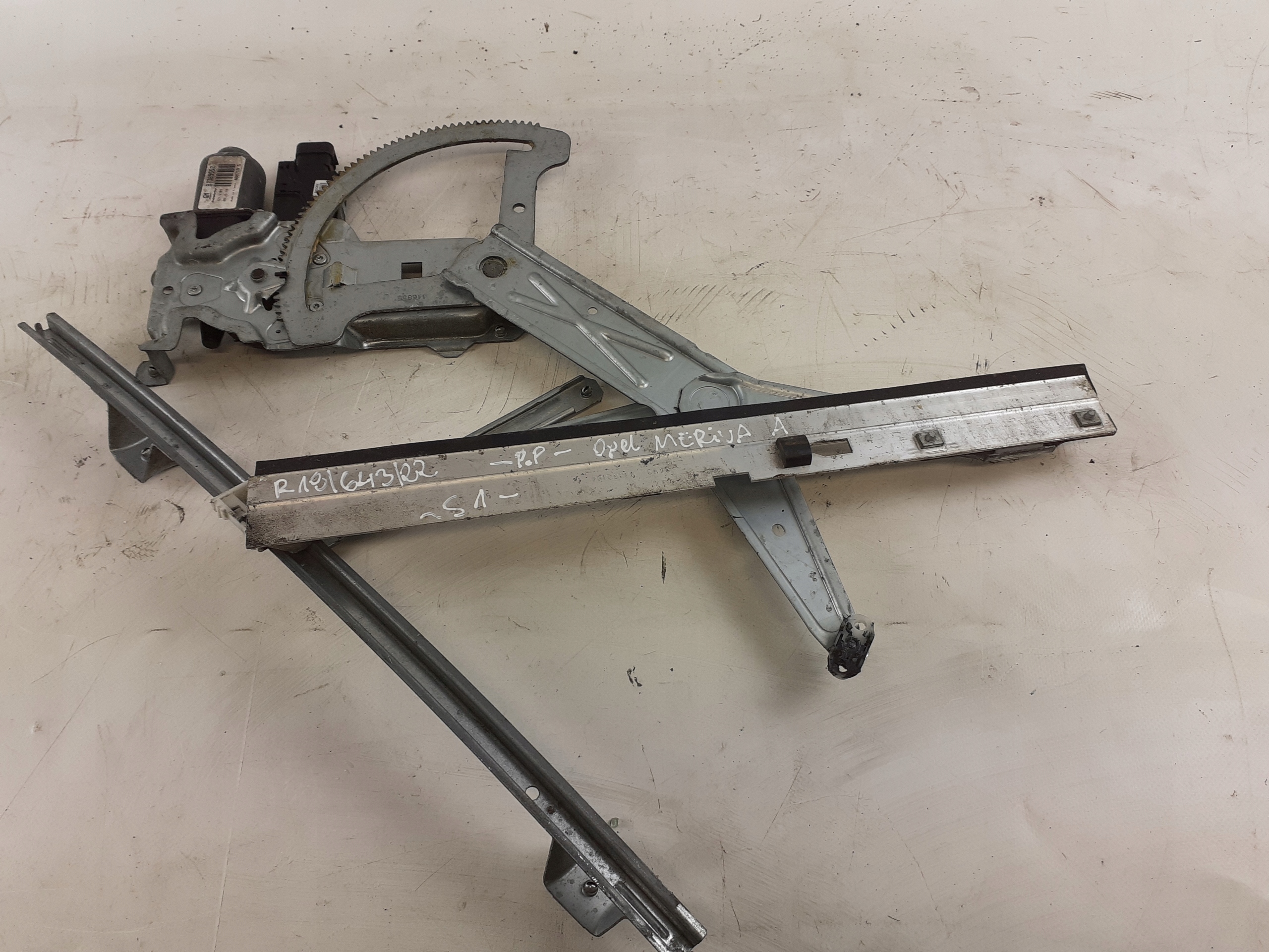 lift right front Opel Meriva A