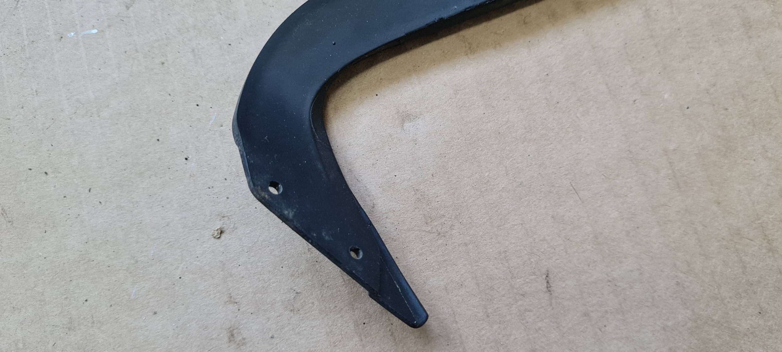 A4 B8 S4 gasket lights REFLEKTORA right front 1301016125