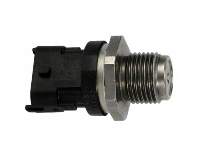 Mercedes OM642 Snímač tlaku palivové lišty Oe