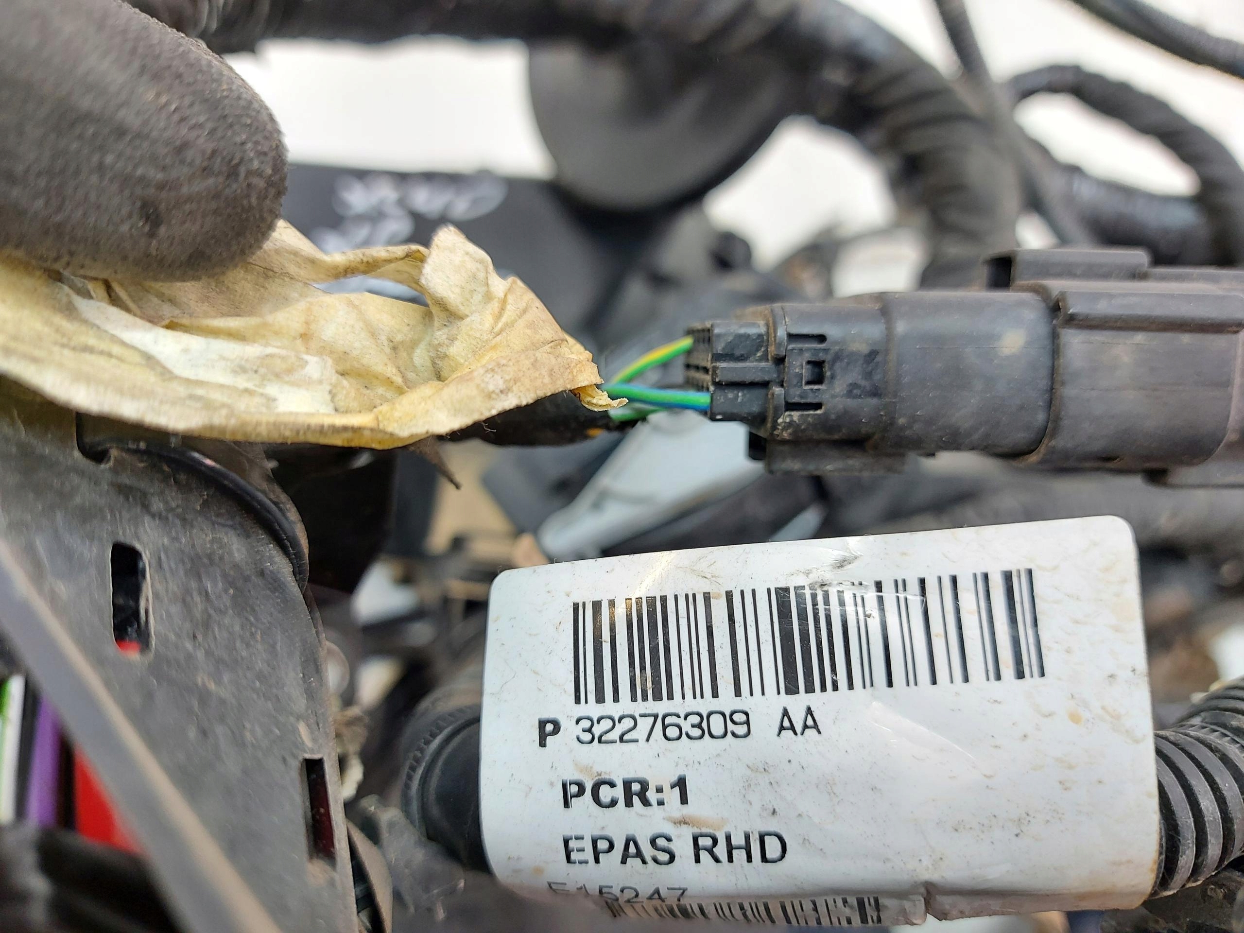 VOLVO XC40 D3 2.0 D bundle komory of the engine left 32200334