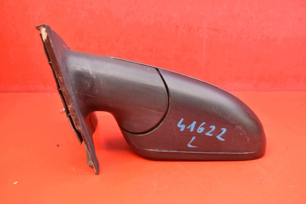 mirror left black, manually EU 5Z0857507B VW FOX 03-07
