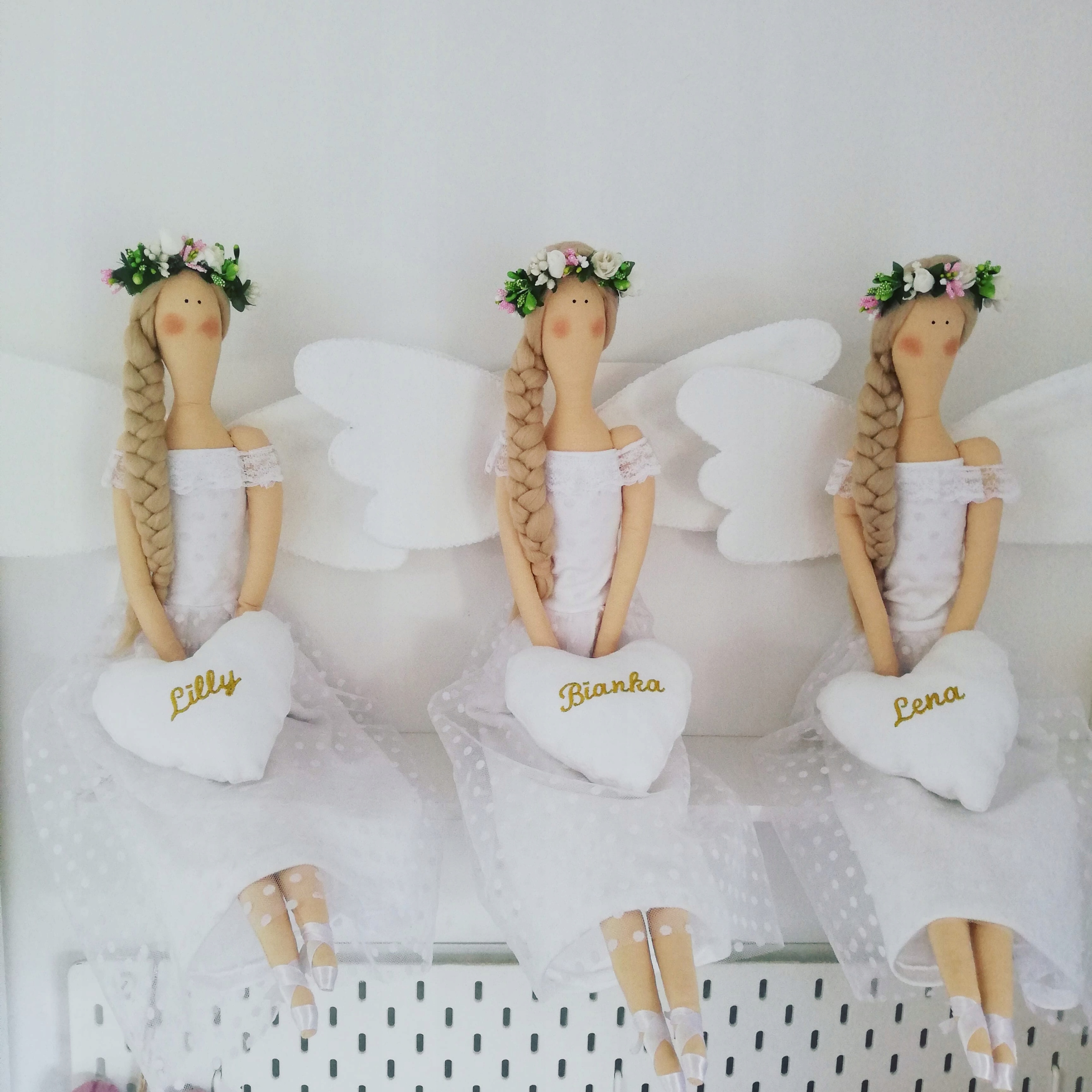 Anděl suvenýr přijímání andílek svaté přijímání výšivka panenka