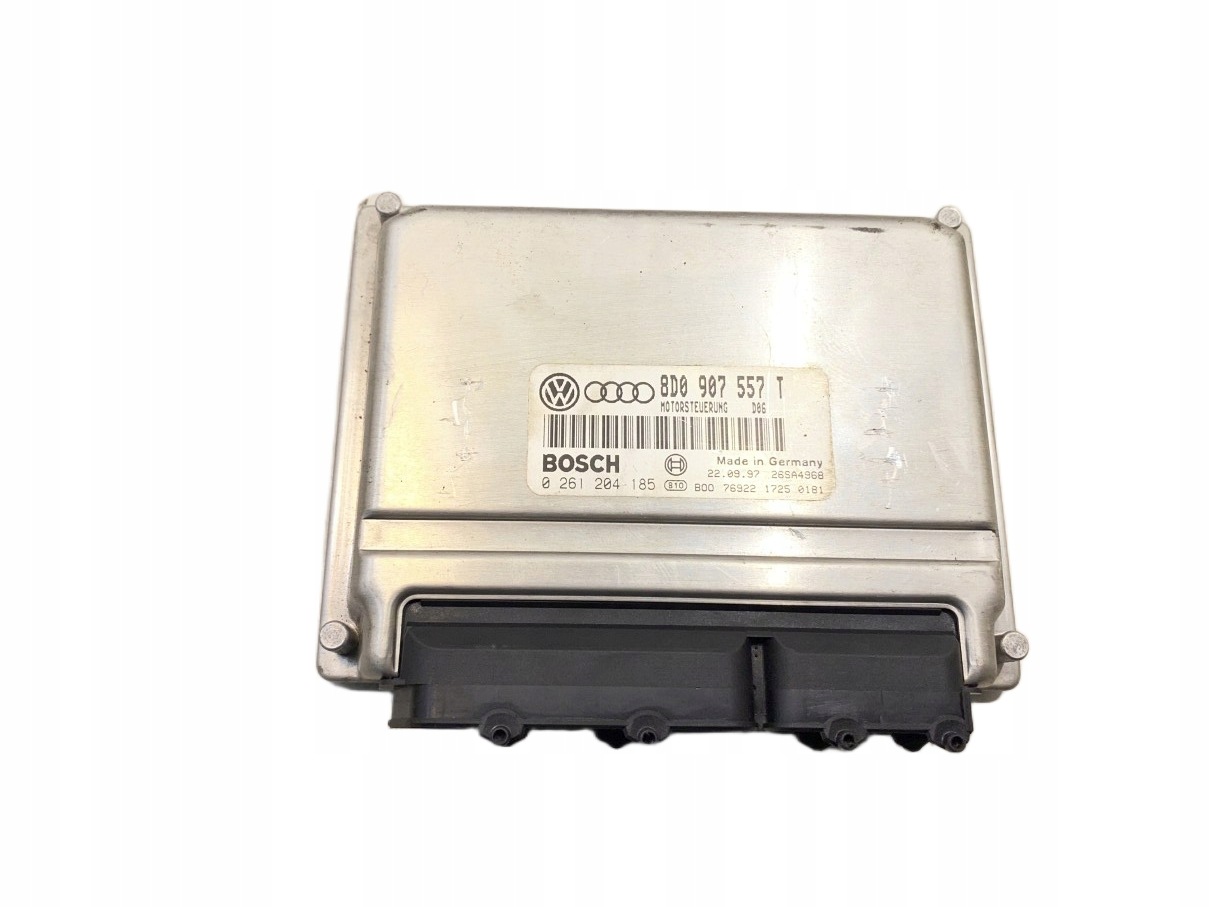 control unit of the engine VW PASSAT B5 1.8 T 8D0907557T 0261204185