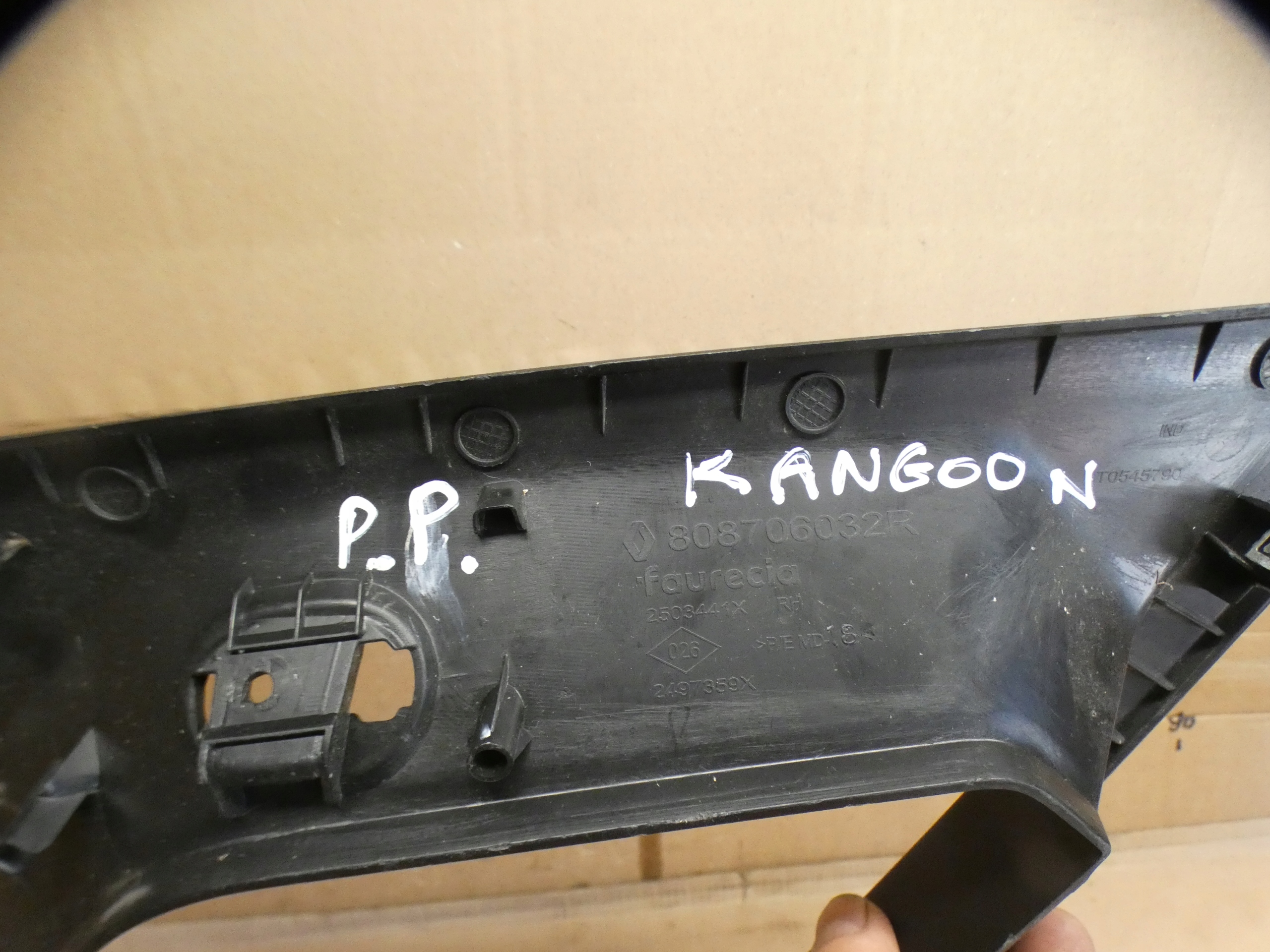 cover windows inner RENAULT KANGOO III IV 21- 808706032R