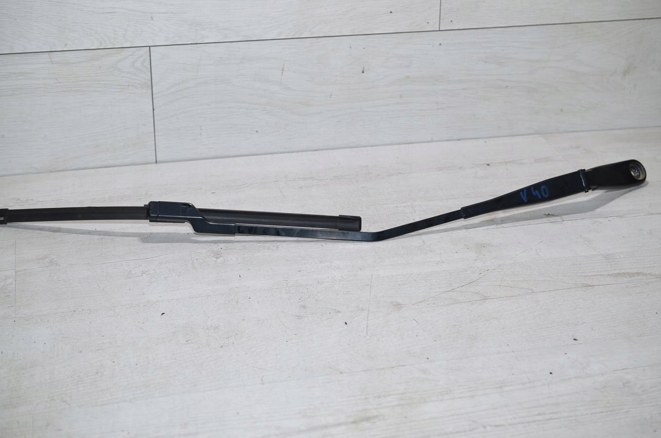 wiper arm left Volvo V40 II lift