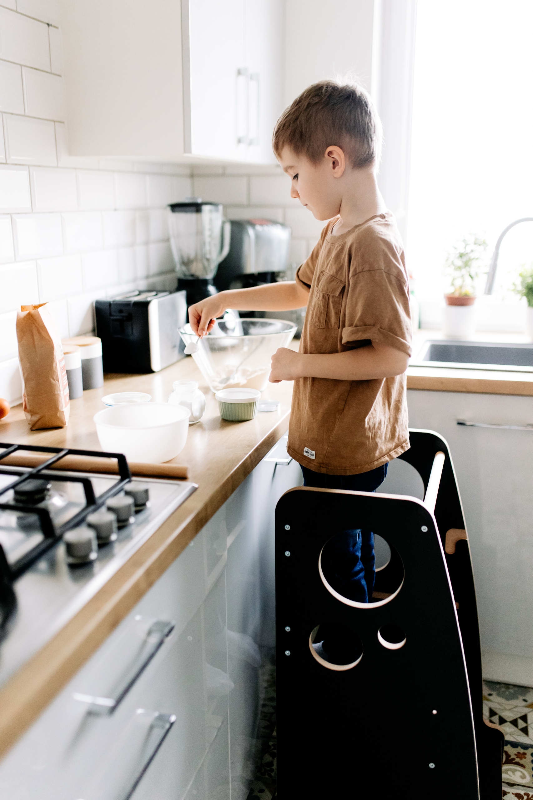 Pomocnik kuchenny czarny CKM Edycja Limitowana Kolor czarny