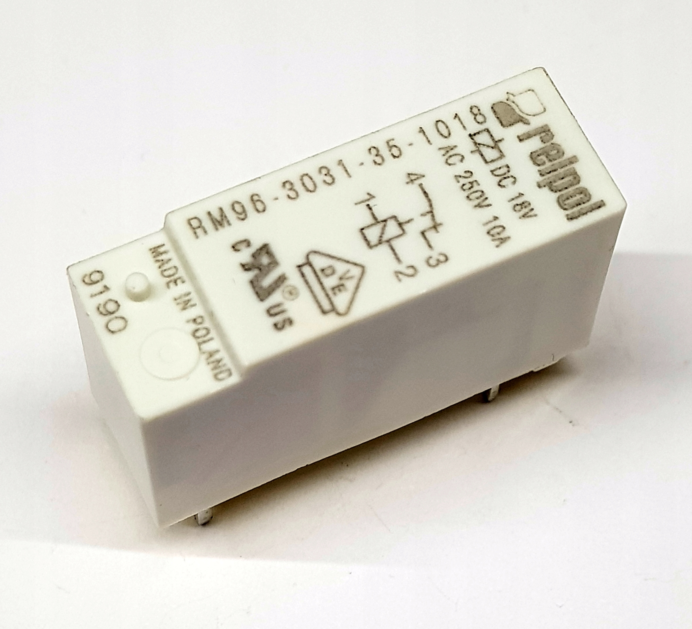 Przekaźnik RM96-3031-35-1018 RM96 3031 35 1018 Relpol 18V