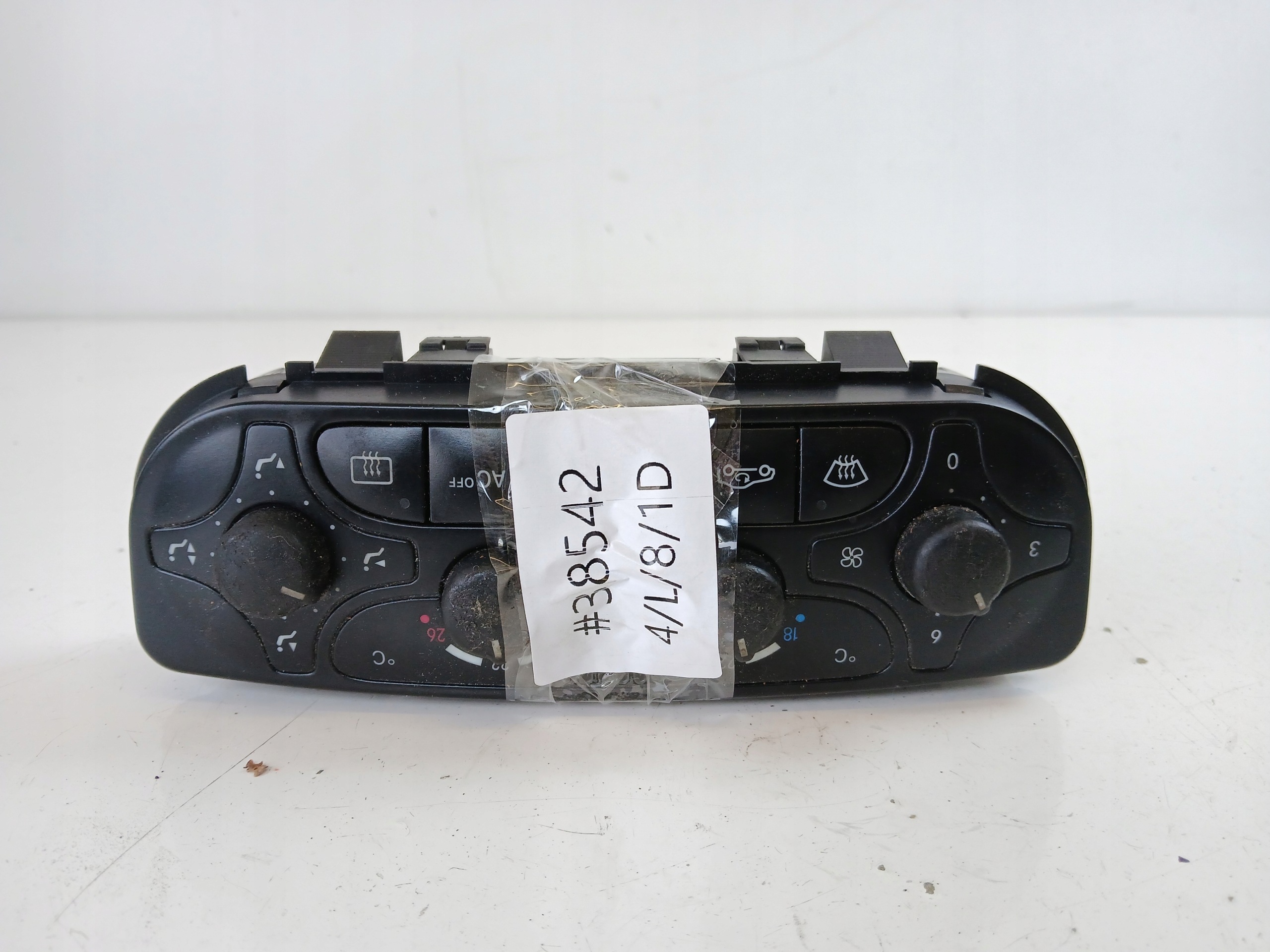 MERCEDES W209 W203 Unite commande clima Bouches buses A2098300085