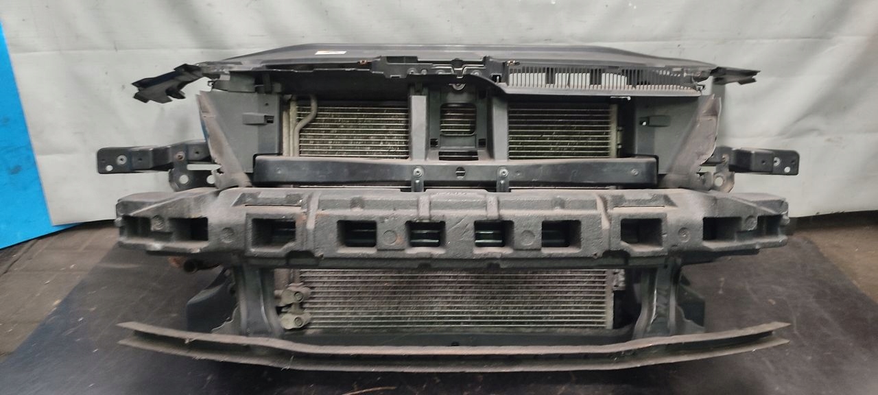 support panel for radiators pillar iron VW Passat B6 2,0 TDI