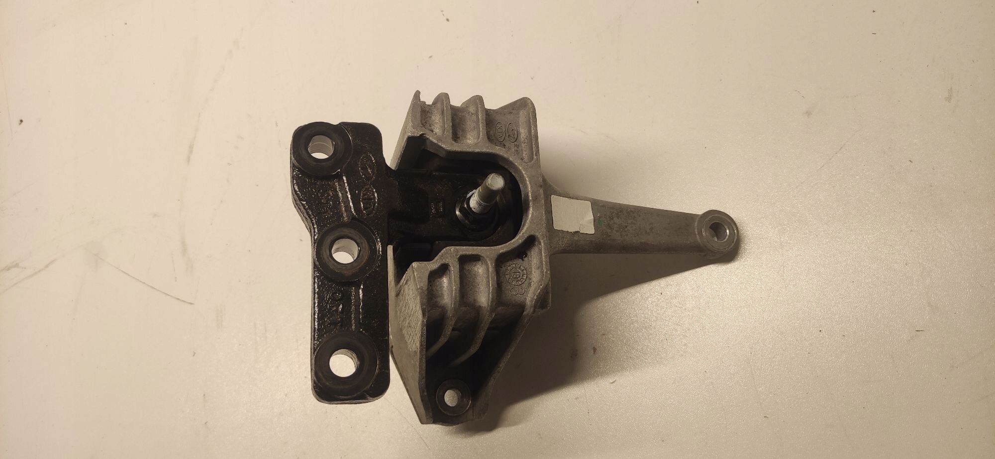 holder engine mount KIA CEED III 1.6 CRDI D4FE 21810-J7200 17-24