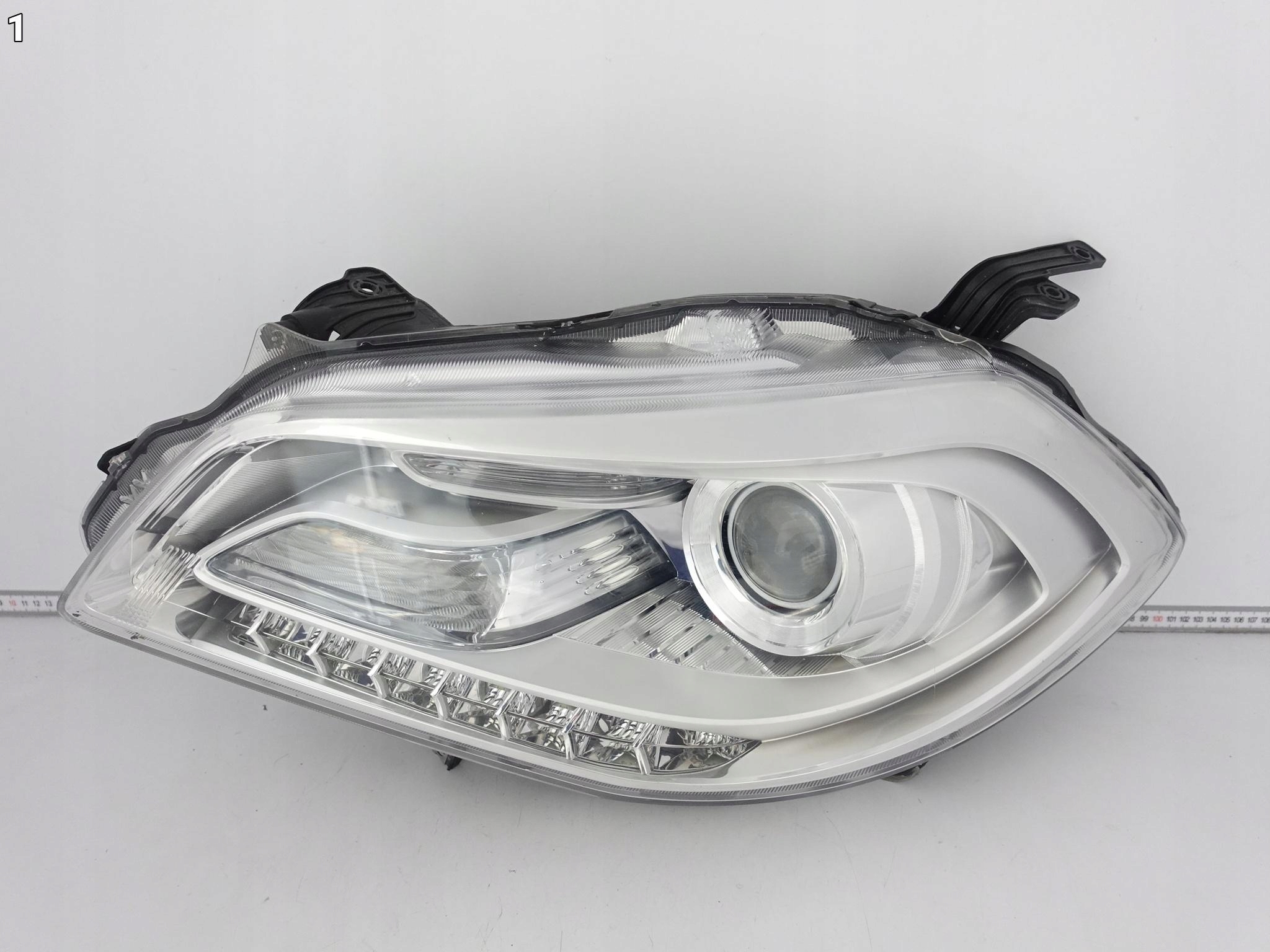 SUZUKI SX4 S-CROSS 13-16 light XENON + LED left front EUROPA