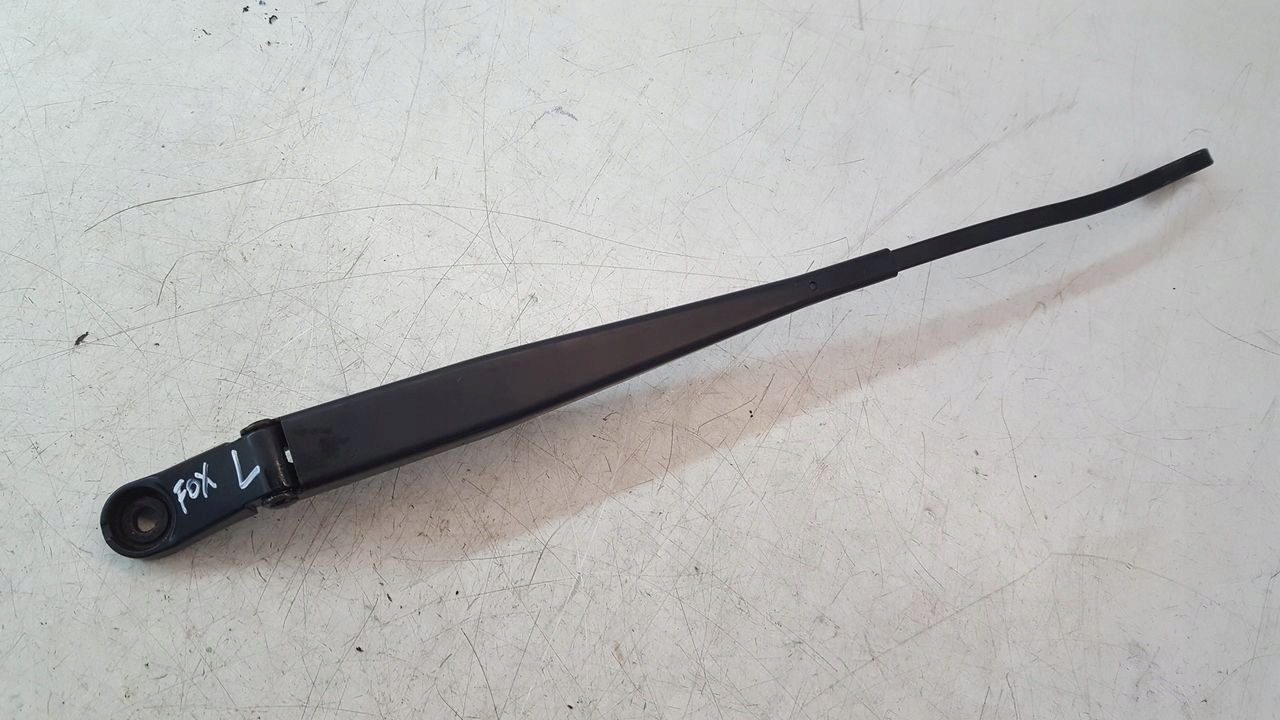 wiper arm left VW Fox 1,4 TDI