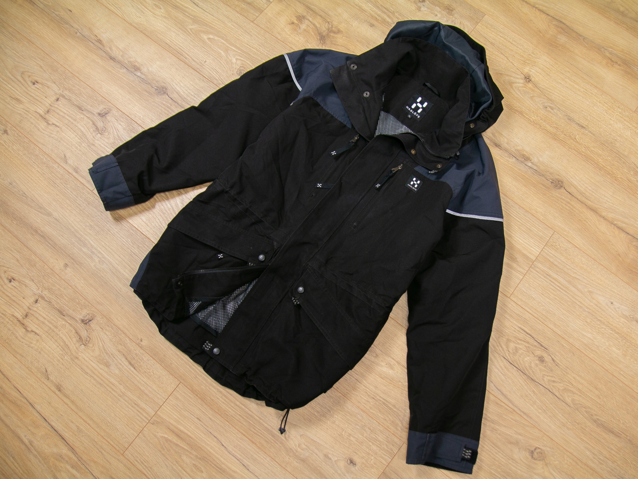 HAGLOFS_MEN_KURTKA PRZECIWDESZCZOWA WIATRÓWKA_XL Kod producenta MPN