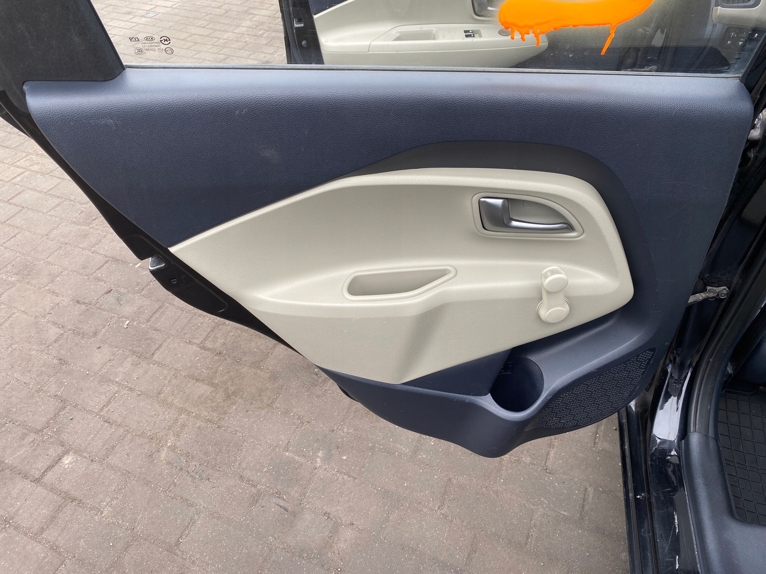 upholstery side left rear Kia RIO 3 III 11-17
