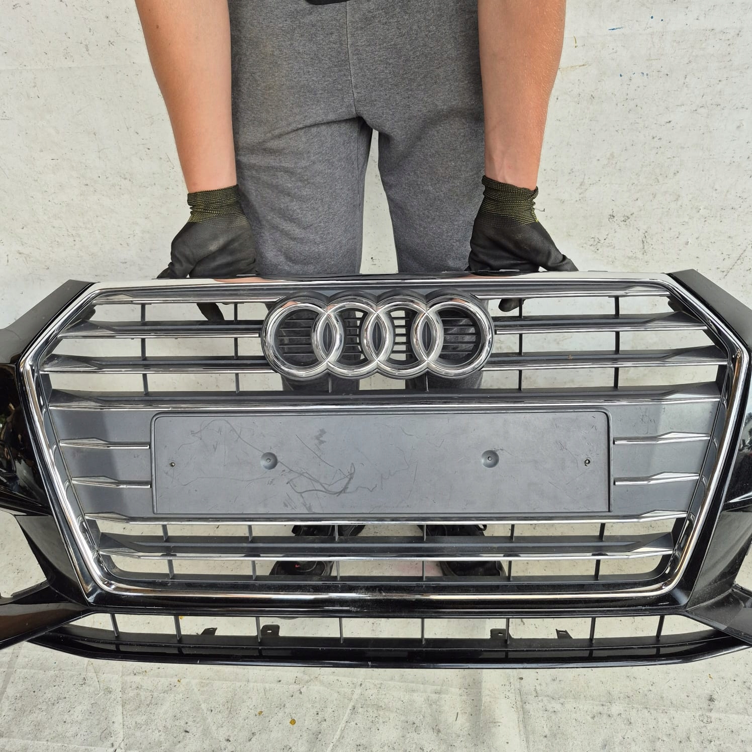 AUDI A4 B9 8W S-LINE 15-19 bumper front front washer PDC