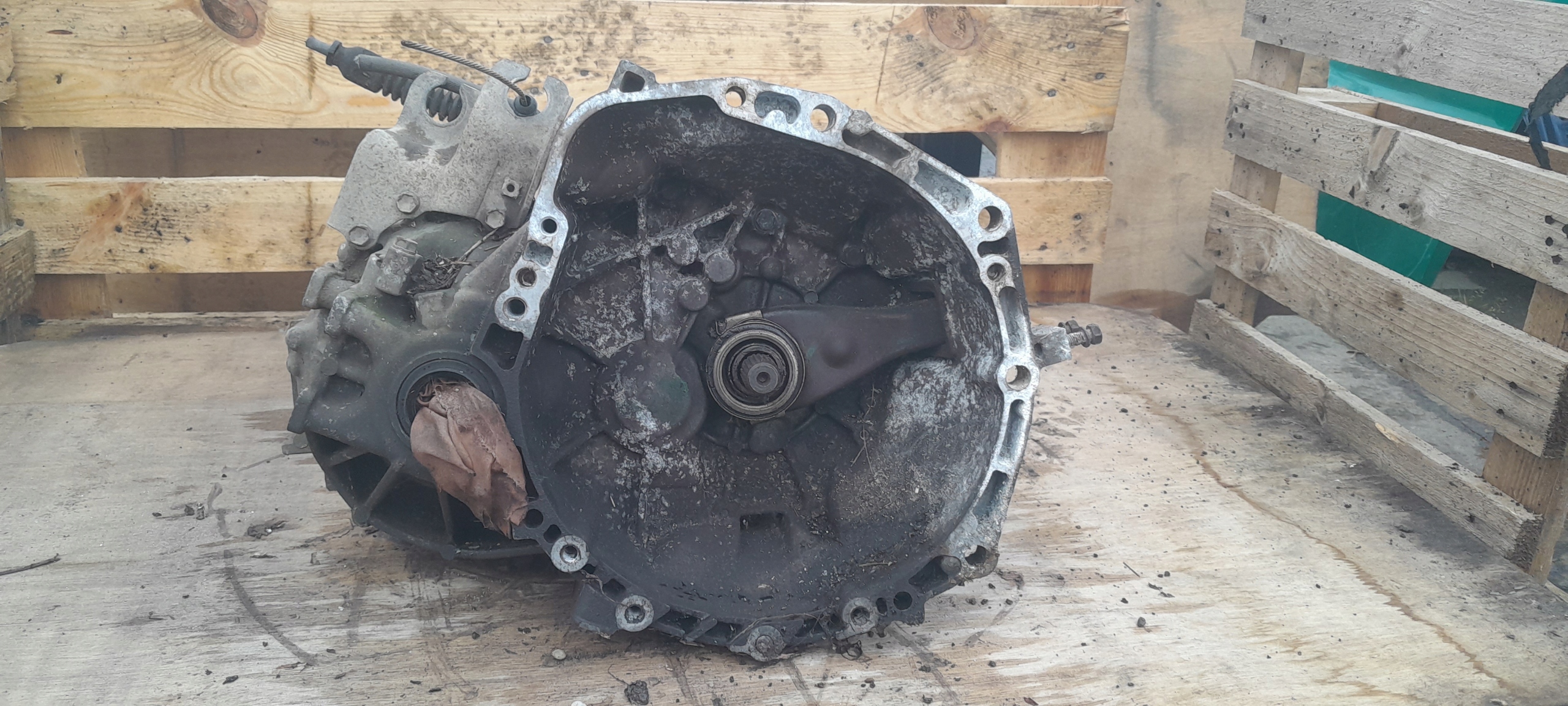 CAMBIO manuale TOYOTA YARIS e 1.3 VVT-e YARIS PIERWSZEJ GENERACJI