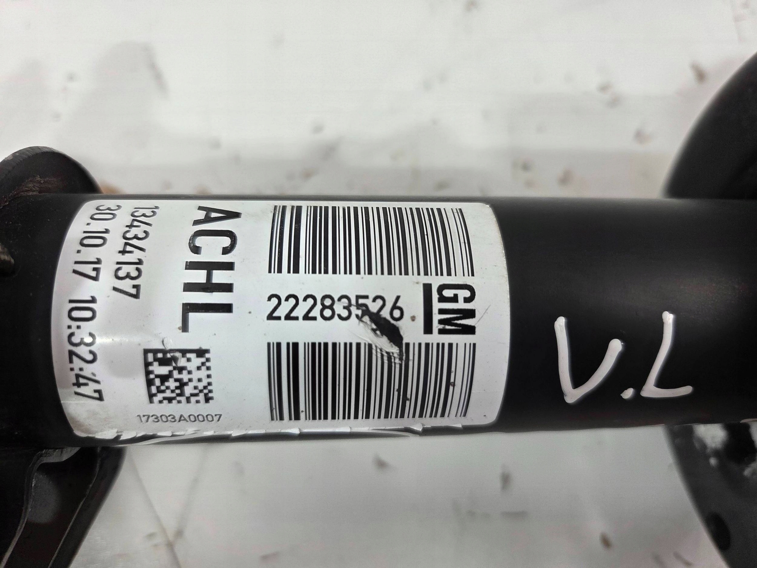 Opel Corsa E shock absorber front left 22283526 (F640)