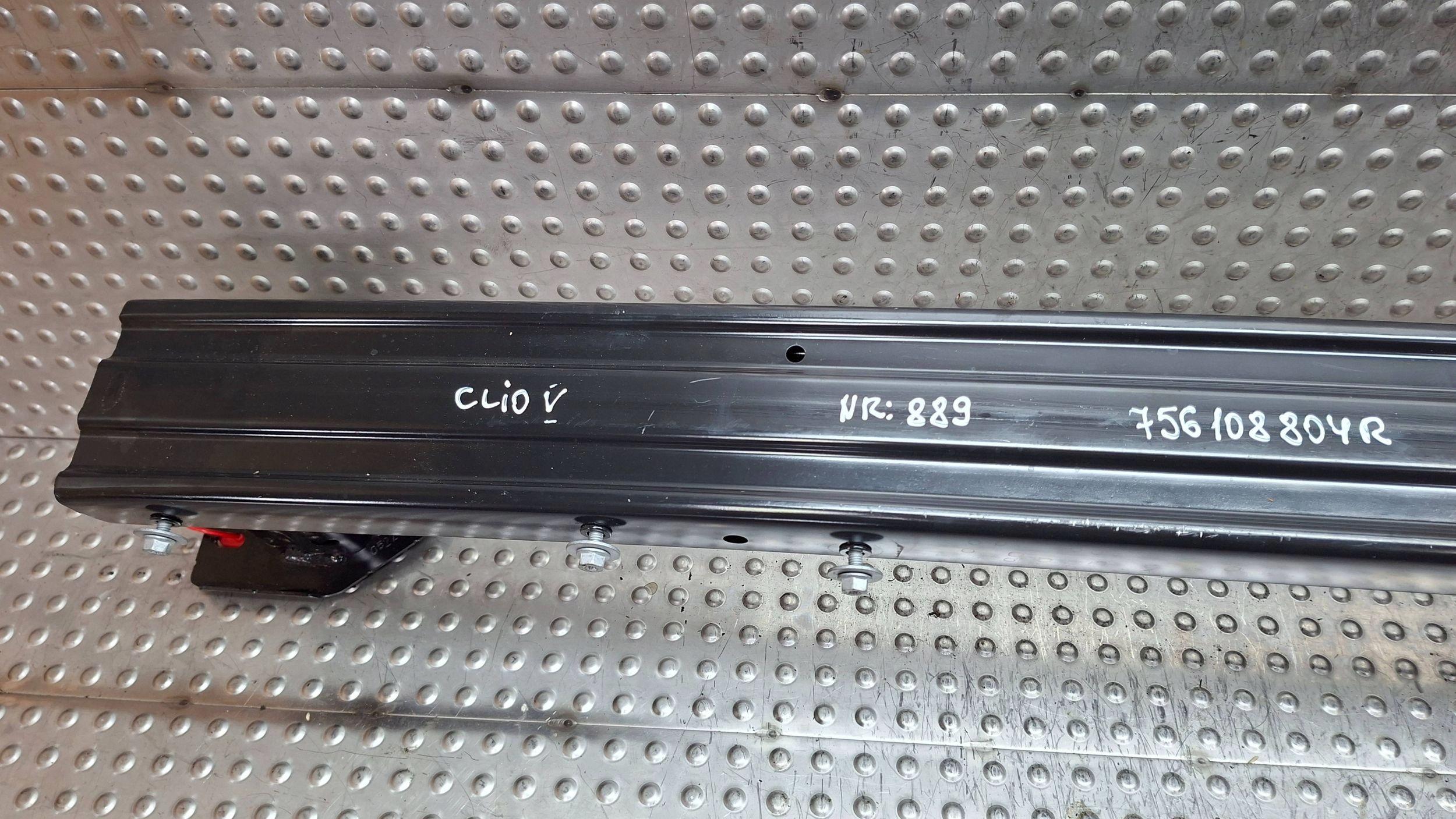 bumper support rear part 756108804R RENAULT CLIO V 2019