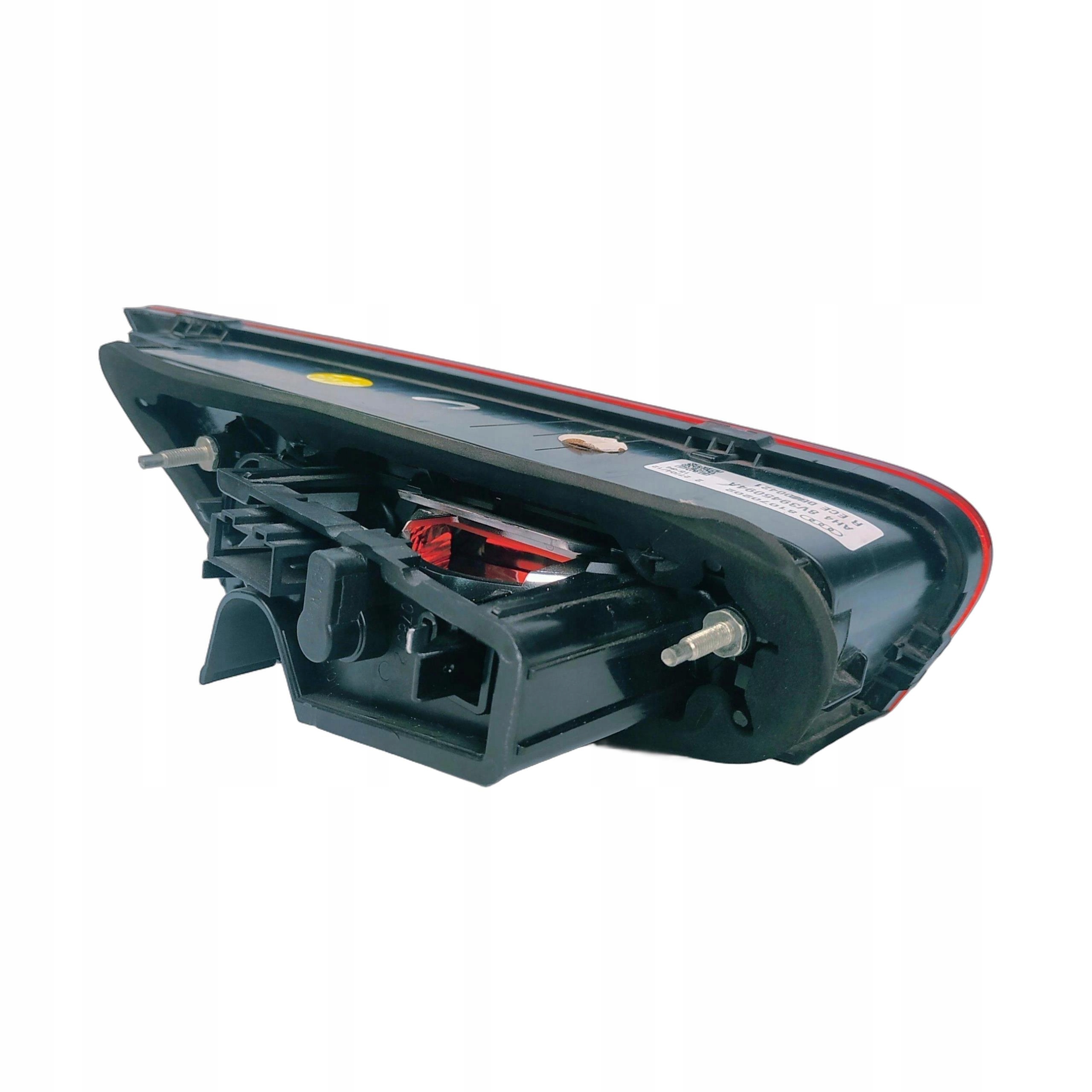 light right rear part AUDI A3 8V 3D 8V3945094A