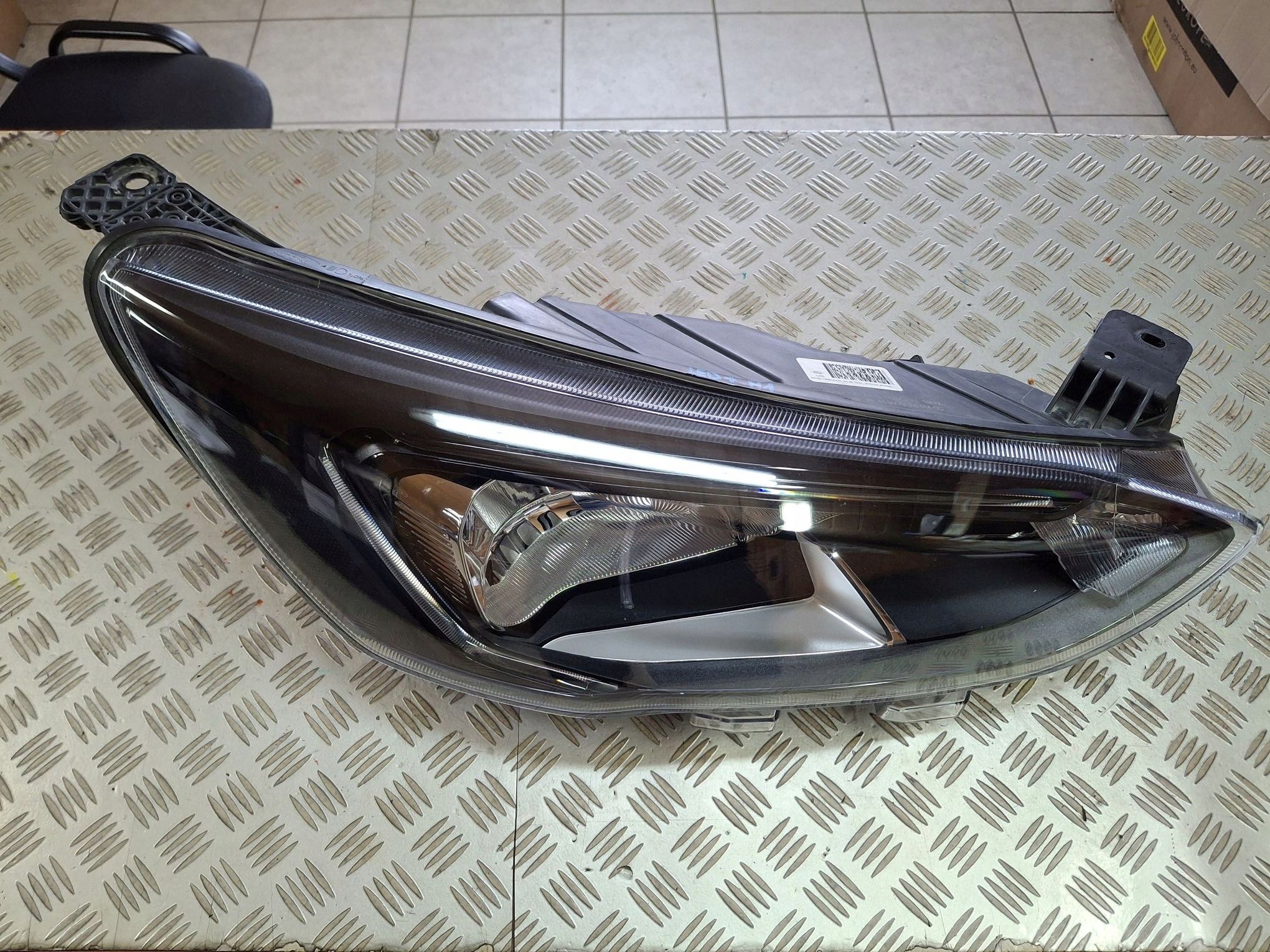 light right front LED FORD FOCUS IV MK4 2018R->