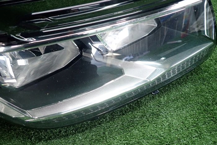 VW TIGUAN II 15- reflektor right light right