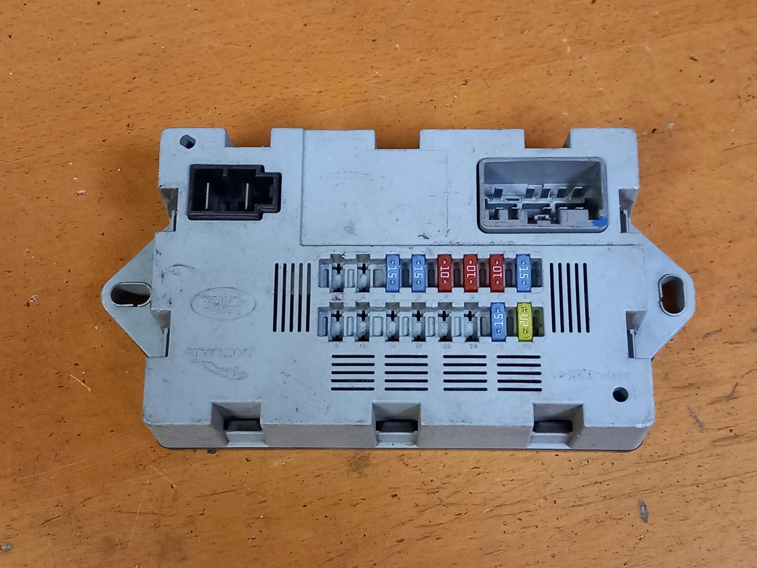 compartment module BSI LAND ROVER DISCOVERY SPORT CPLA-17Q073-AA 14-22