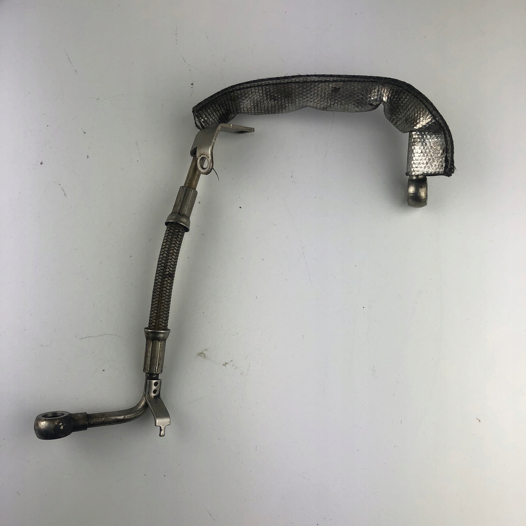 патрубок трубка seat vw Audi A3 S3 A4 A6 2.0 TFSI