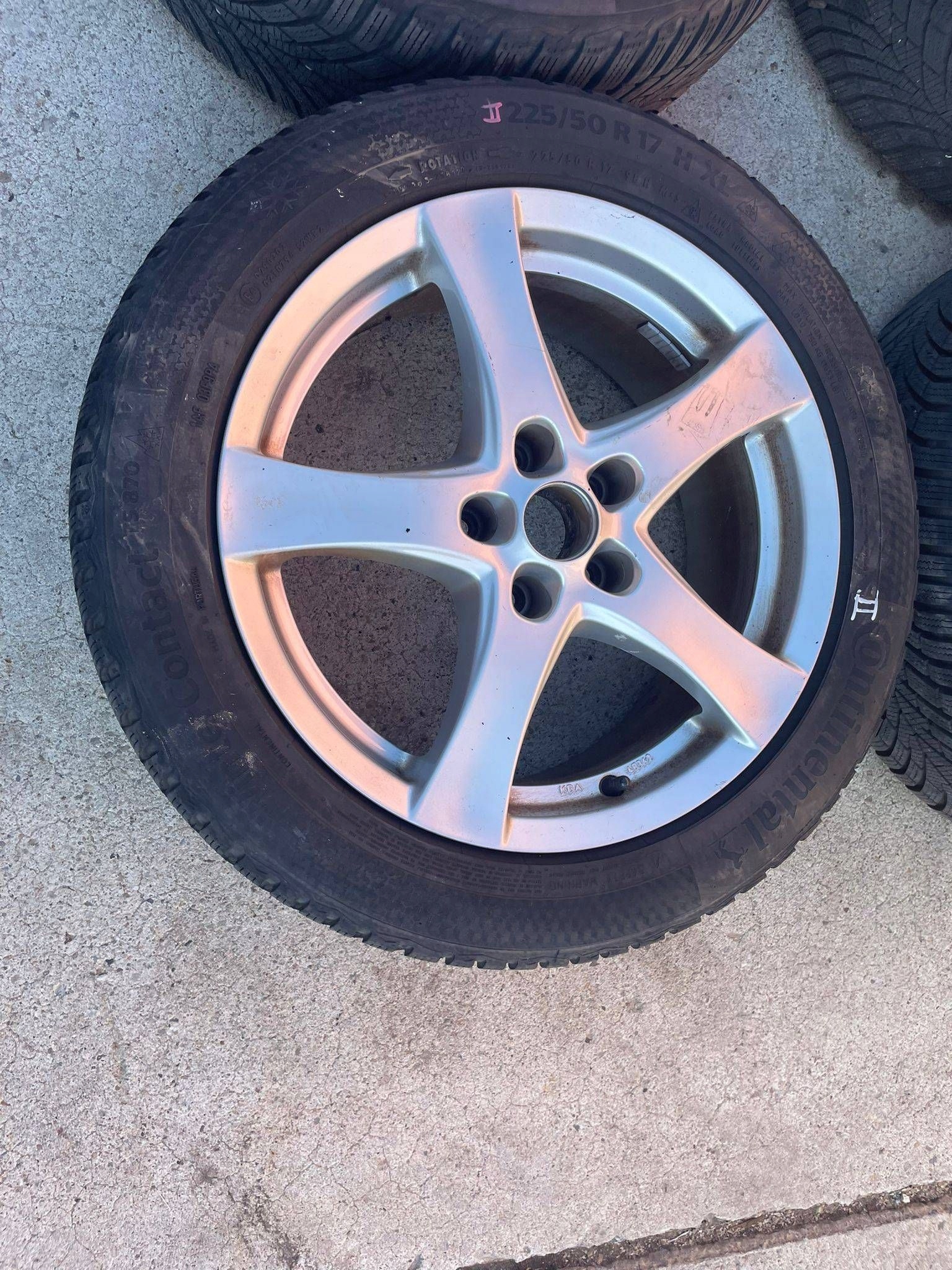wheels disc discs aluminium tyre CONTINENTAL 225/50R17 ZIMA