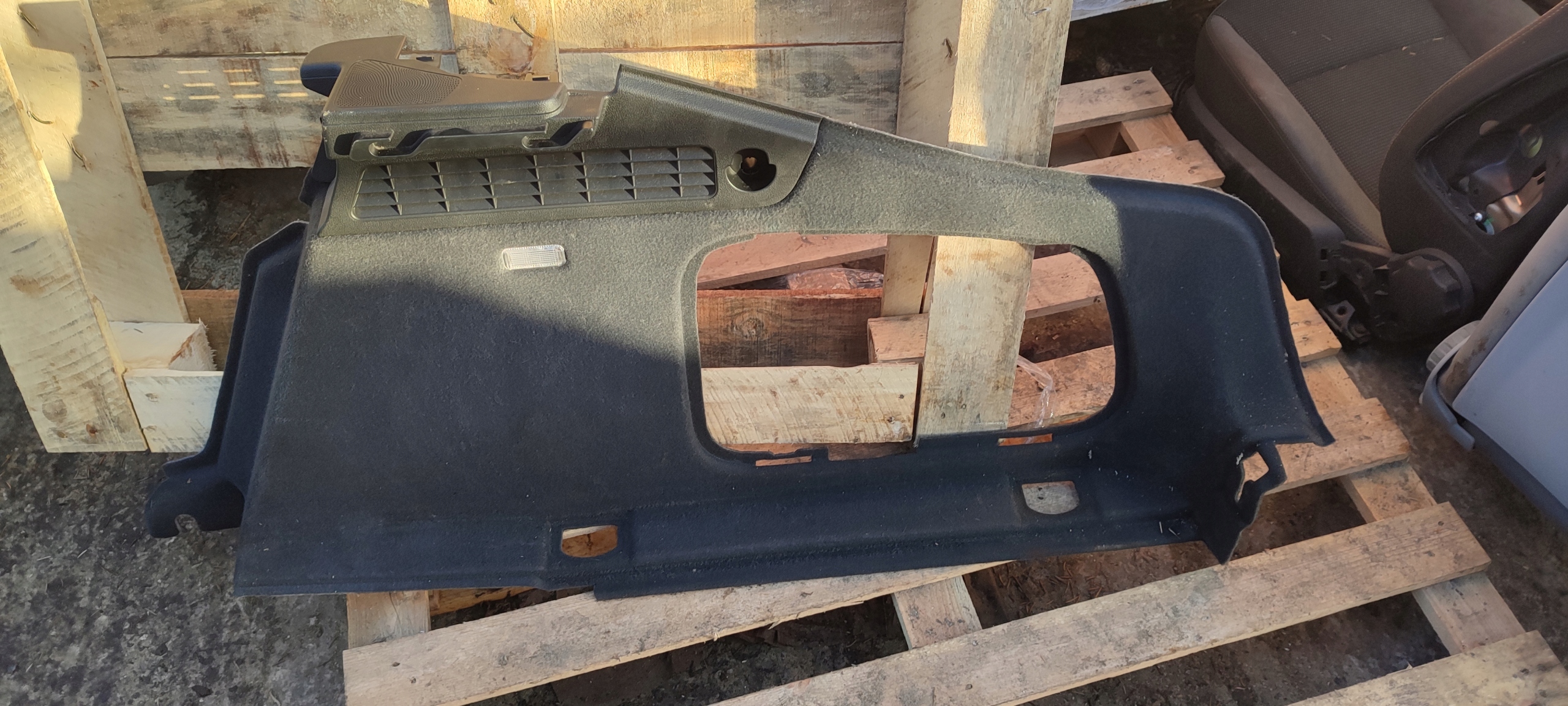 boot upholstery right rear part audi a5 8t