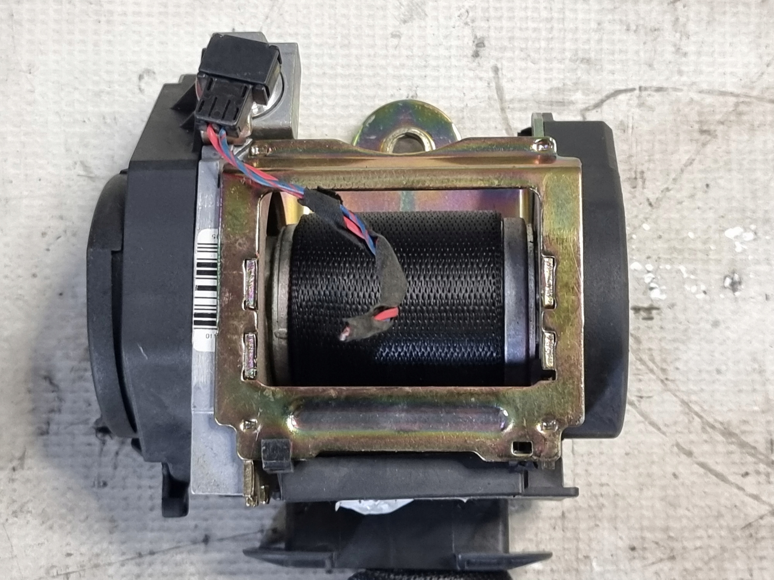tension belt safety right front OE 561148401 BMW SERII 7 E65