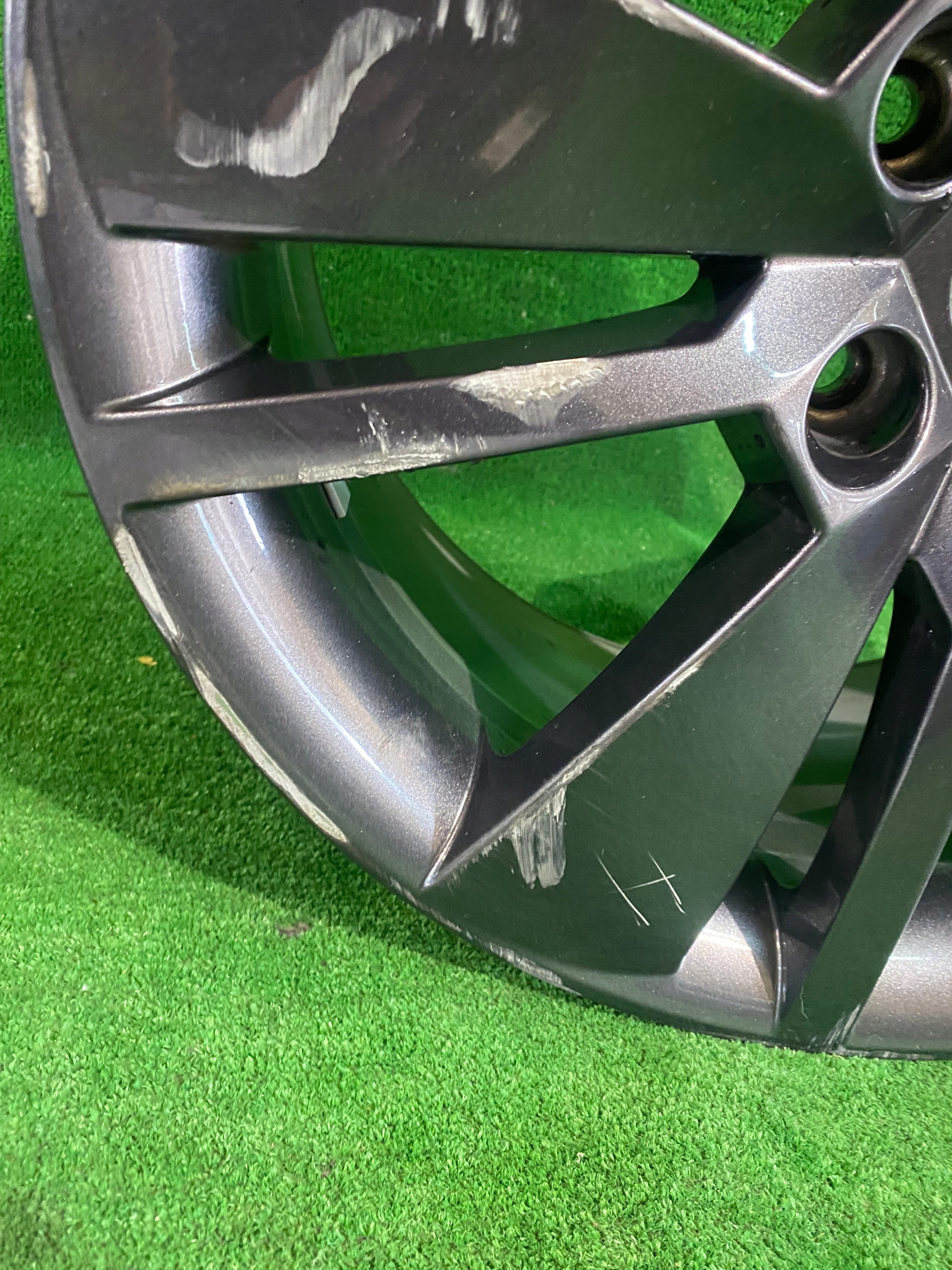 disc SKODA SUPERB III 18” 8J ET44