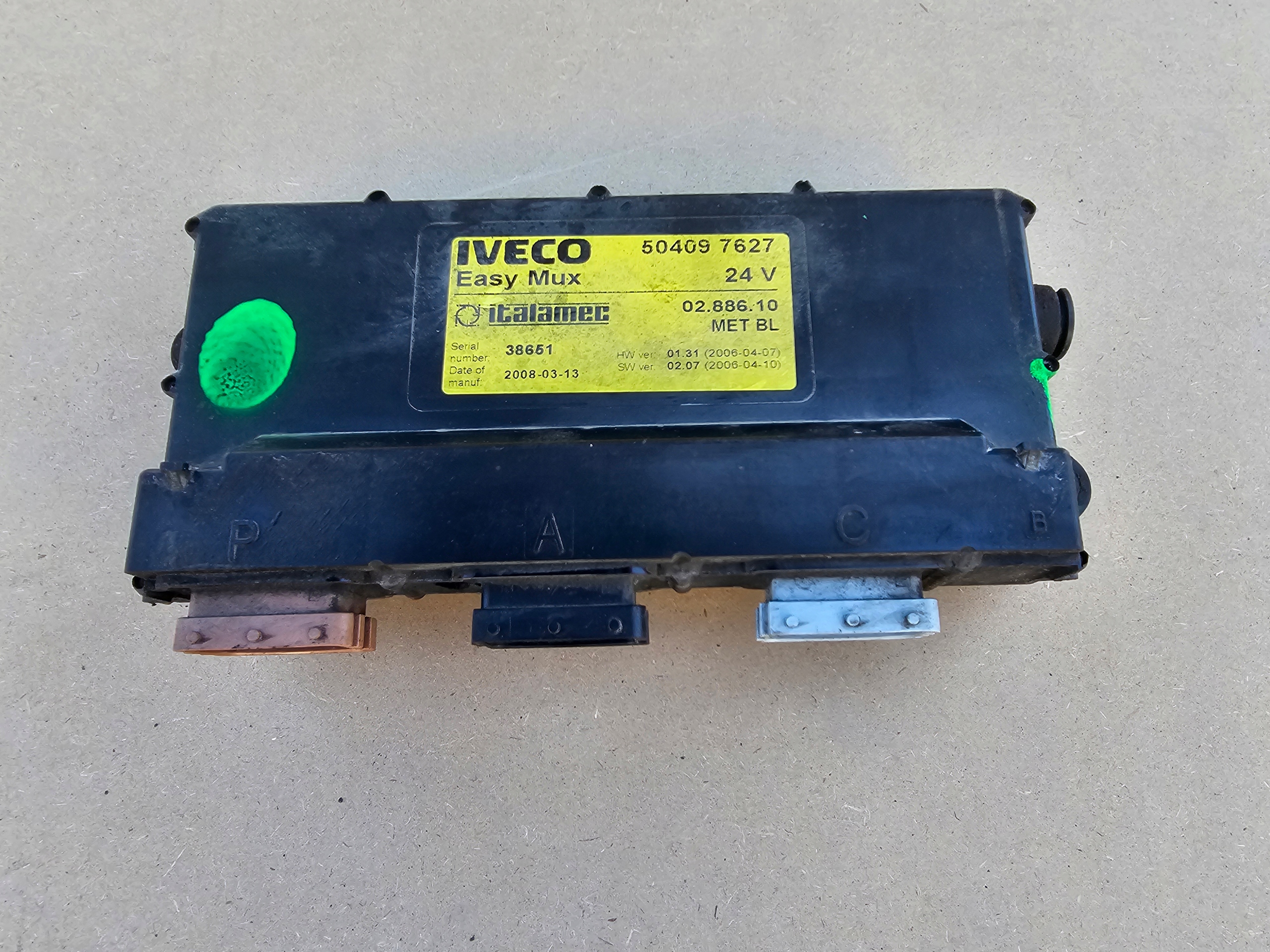 STEROWNIK MODUŁ KASETA KOMPUTER ŚWIATEŁ EASY MUX 504097627 IVECO EUROCARGO