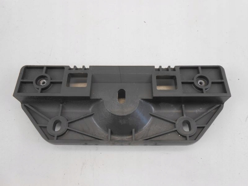 MASTER I OBUDOWA RYGLA ZAMKA BAGAŻNIKA ORYGINAŁ Typ samochodu Samochody osobowe