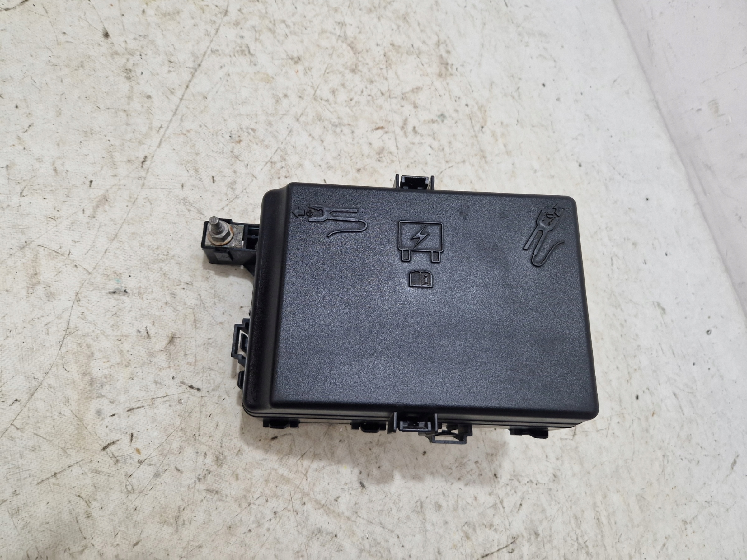 DODGE CHARGER 2019- Module fusibles 68396430AC