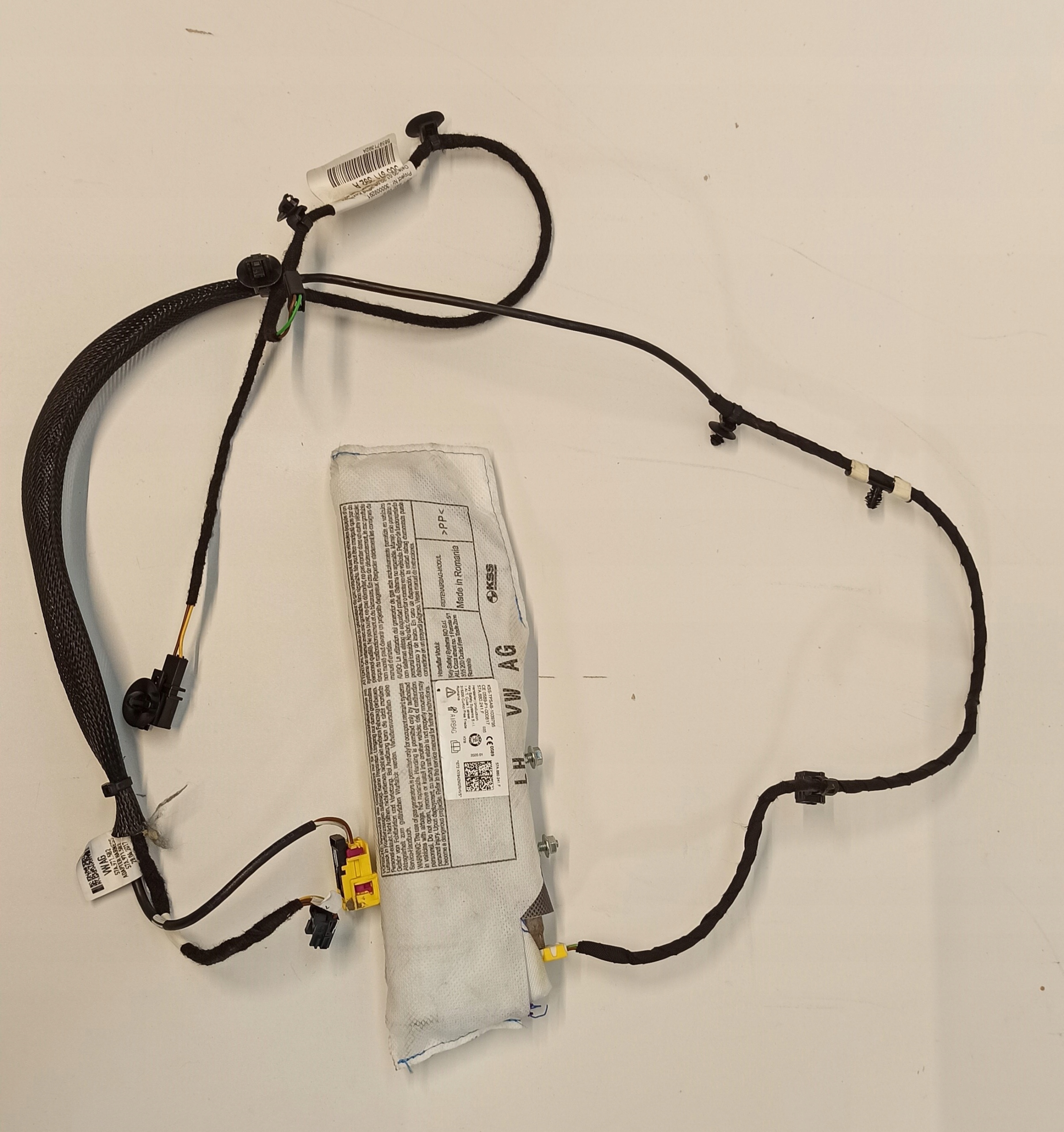 57A880241F - SKODA KAROQ ПОДУШКА ПОДУШКИ СИДЕНЬЯ ЛЕВАЯ