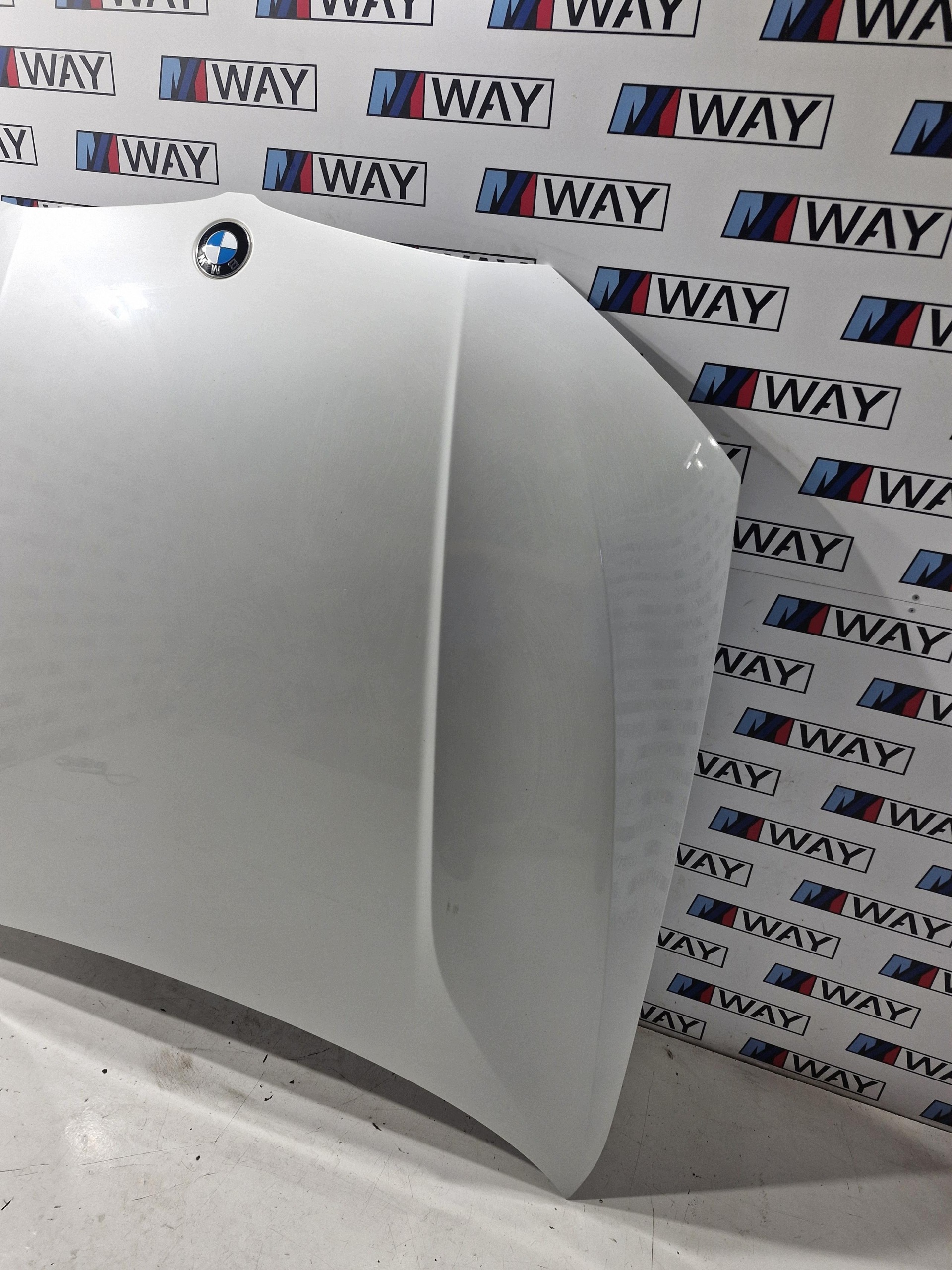 BMW G20 G21 LCI bonnet cover front
