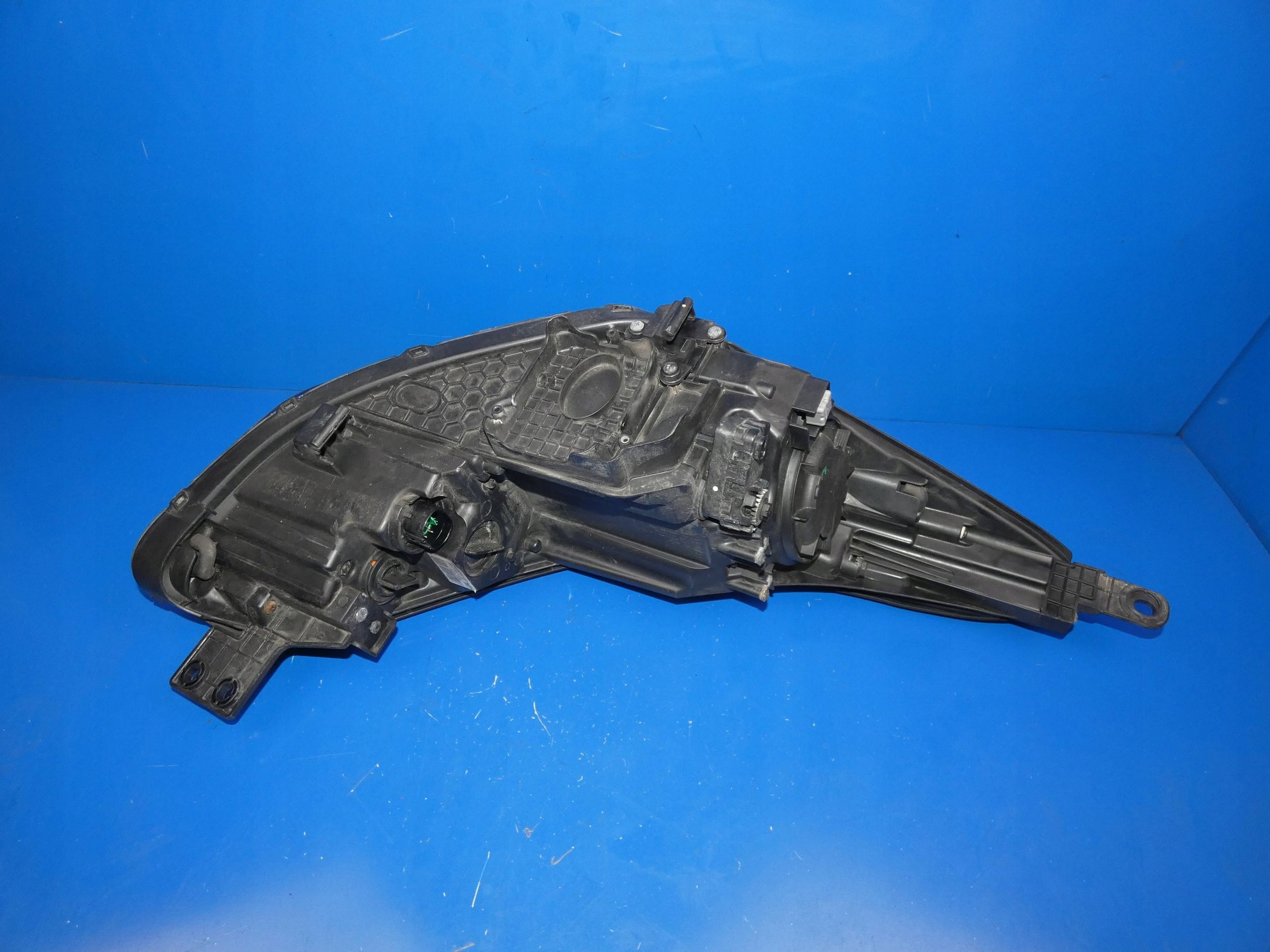 KIA SPORTAGE IV light left front front left WERSJA ANGIELSKA