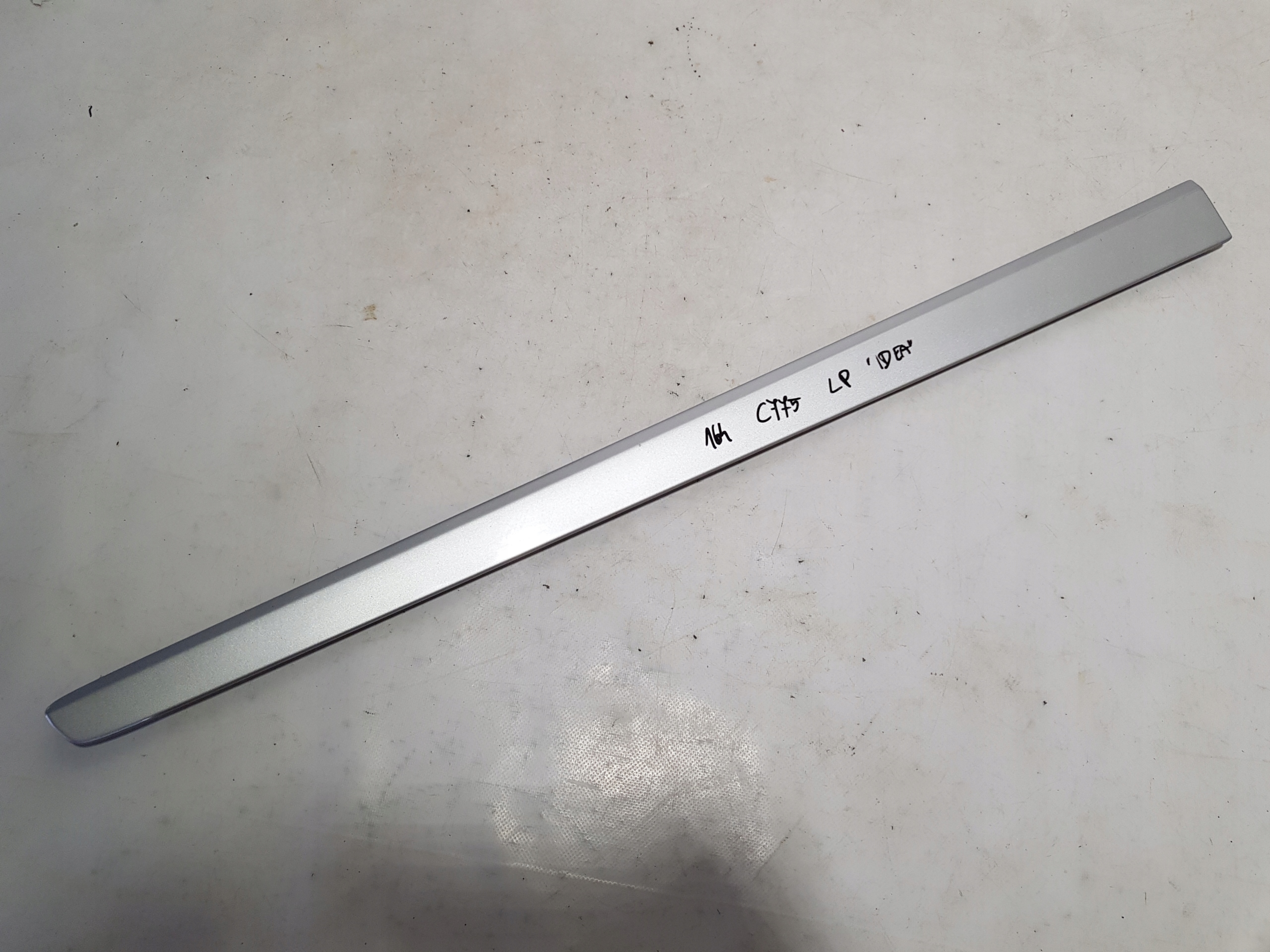 MERCEDES ML 164 moulding door left front c775 775