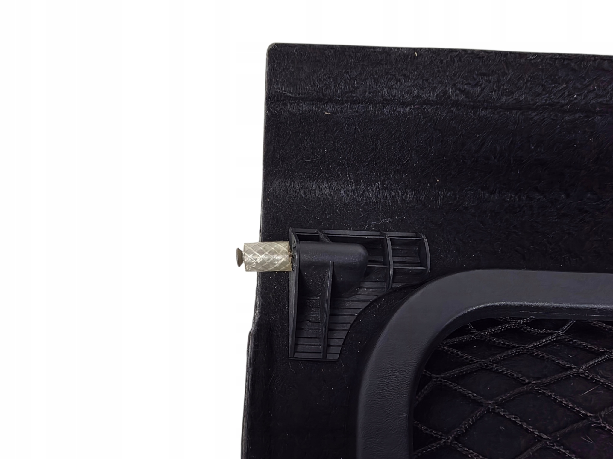 VW GOLF V 5 + plus (A) plato boot rear LADNA