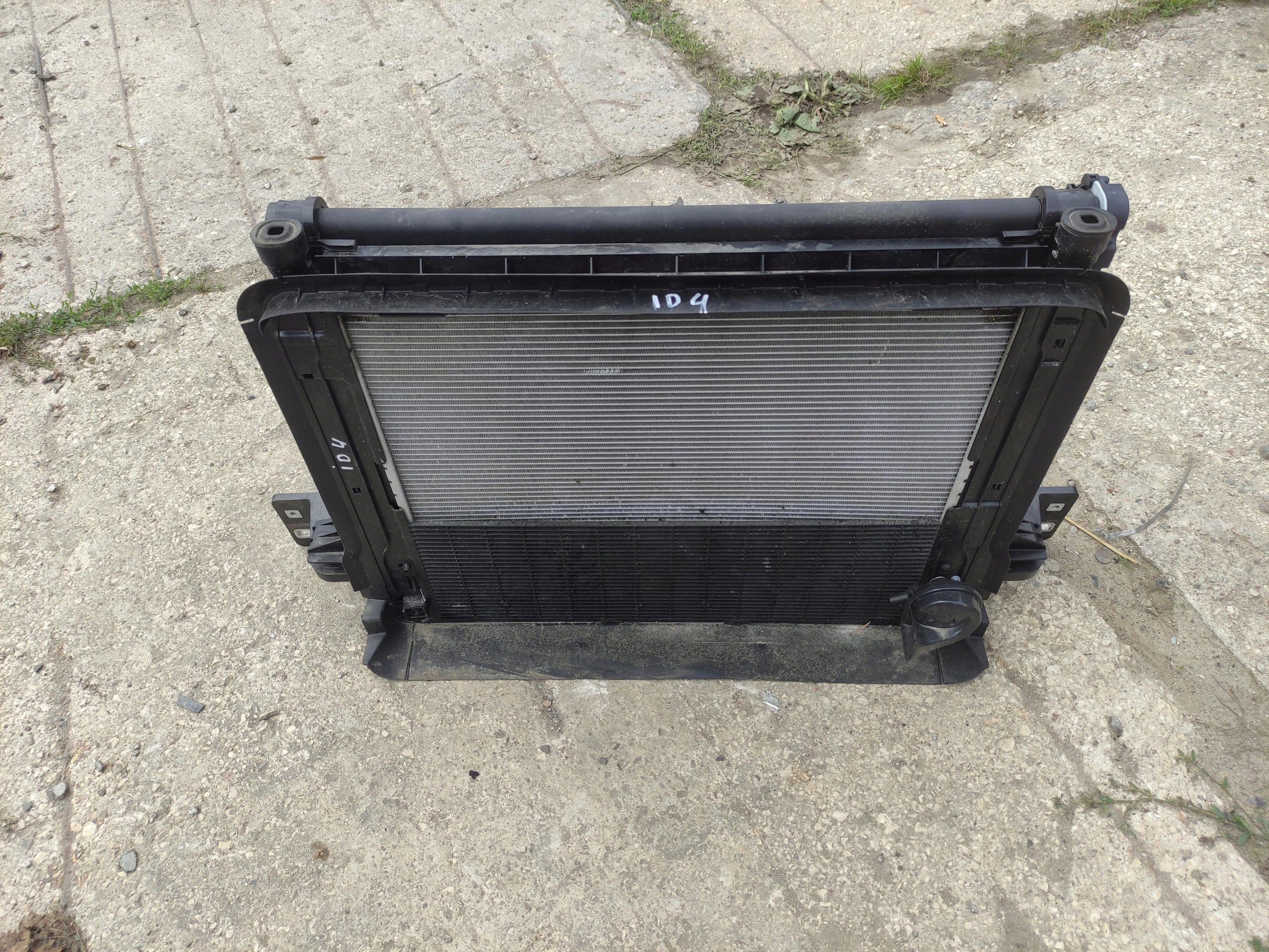 VW VOLKSWAGEN ID4 ID.4 CHŁODNICA CHŁODNICE WENTYLATOR