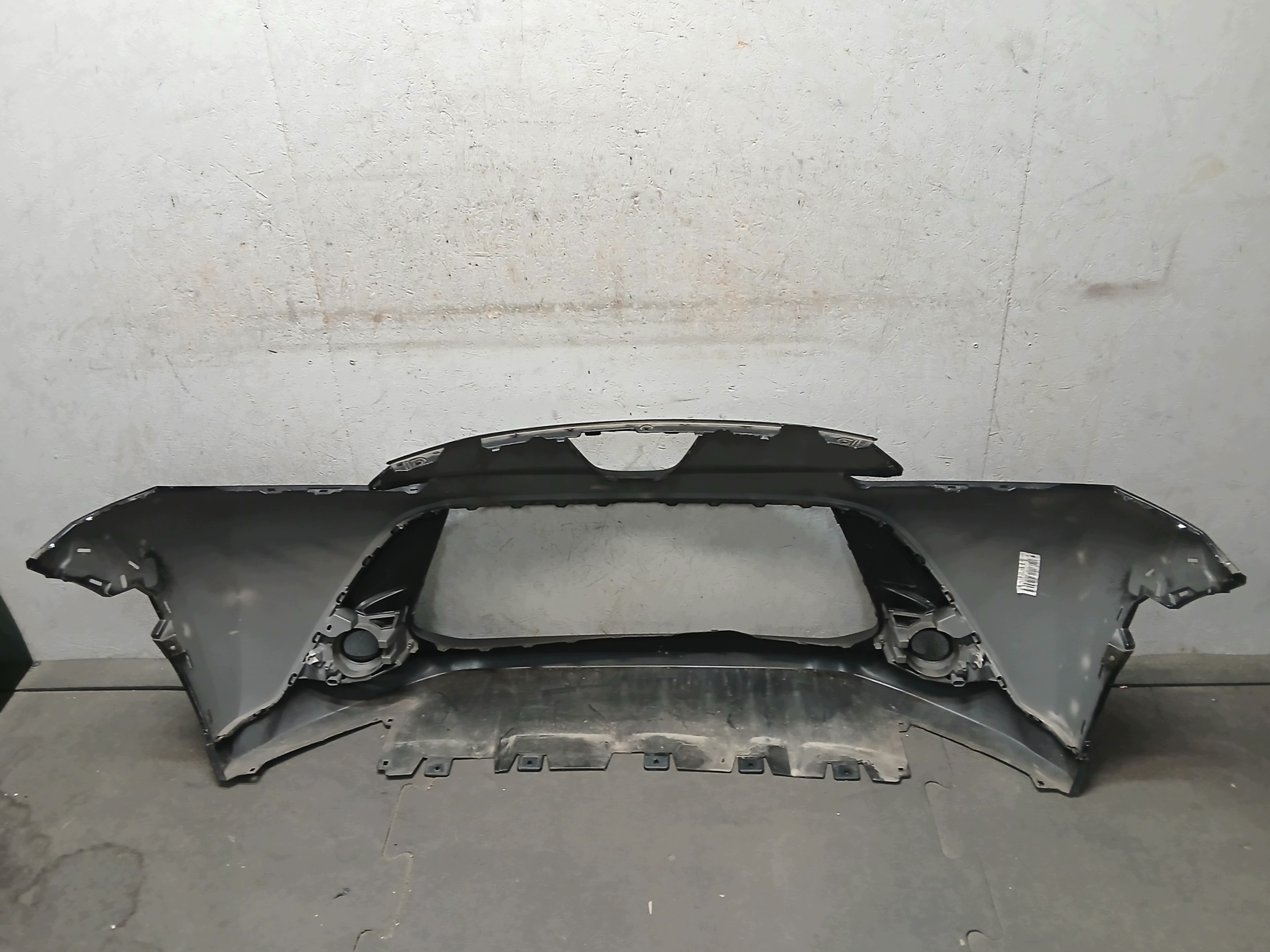 nárazník předek TOYOTA AYGO X