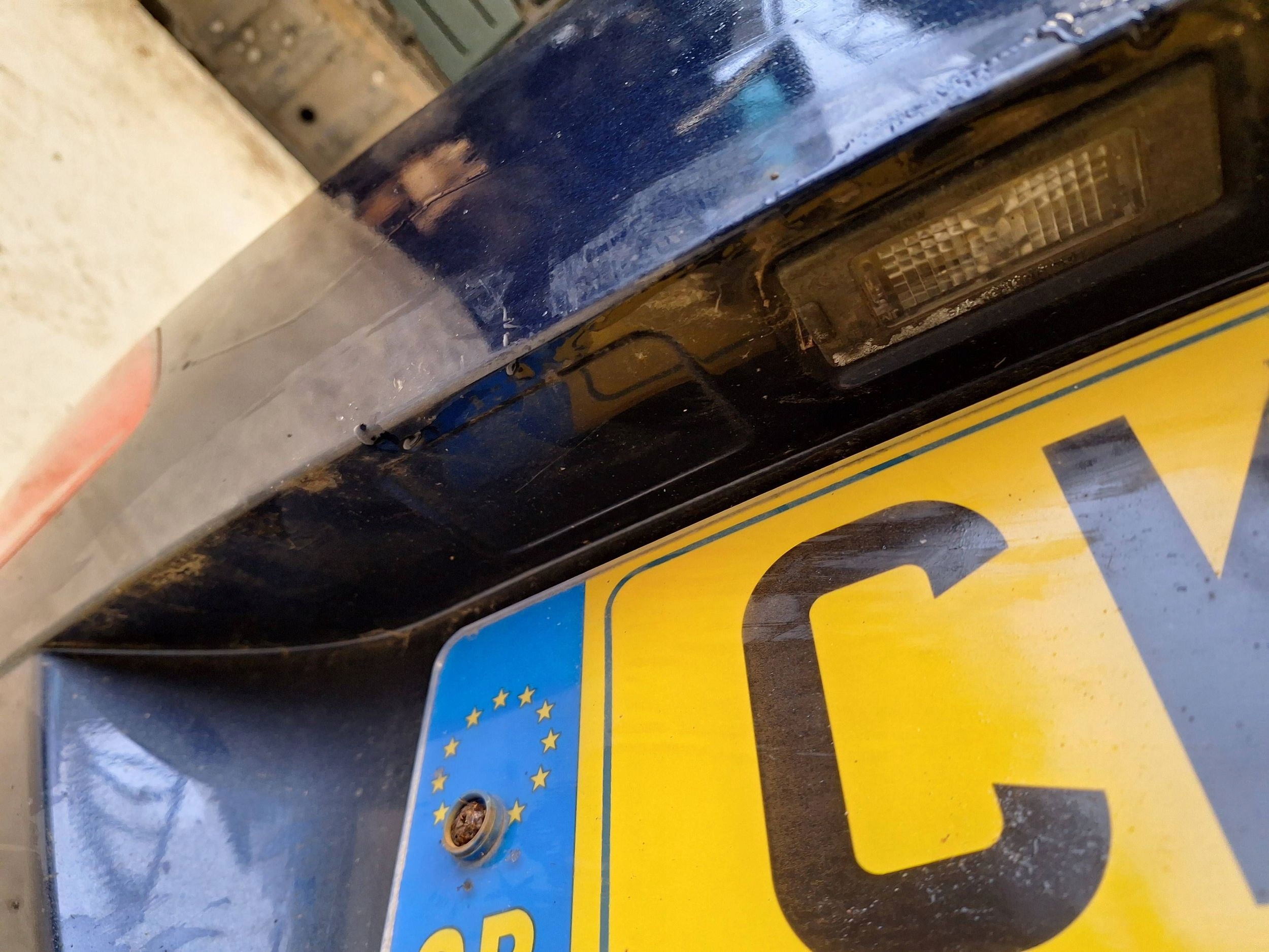VOLKSWAGEN PASSAT B7 KOMBI 10-14 boot door