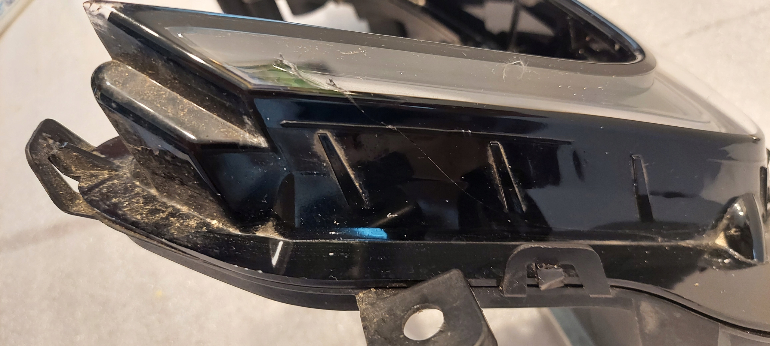 ГАЛОГЕН led правый vw РЕСТАЙЛИНГ 12E941056E