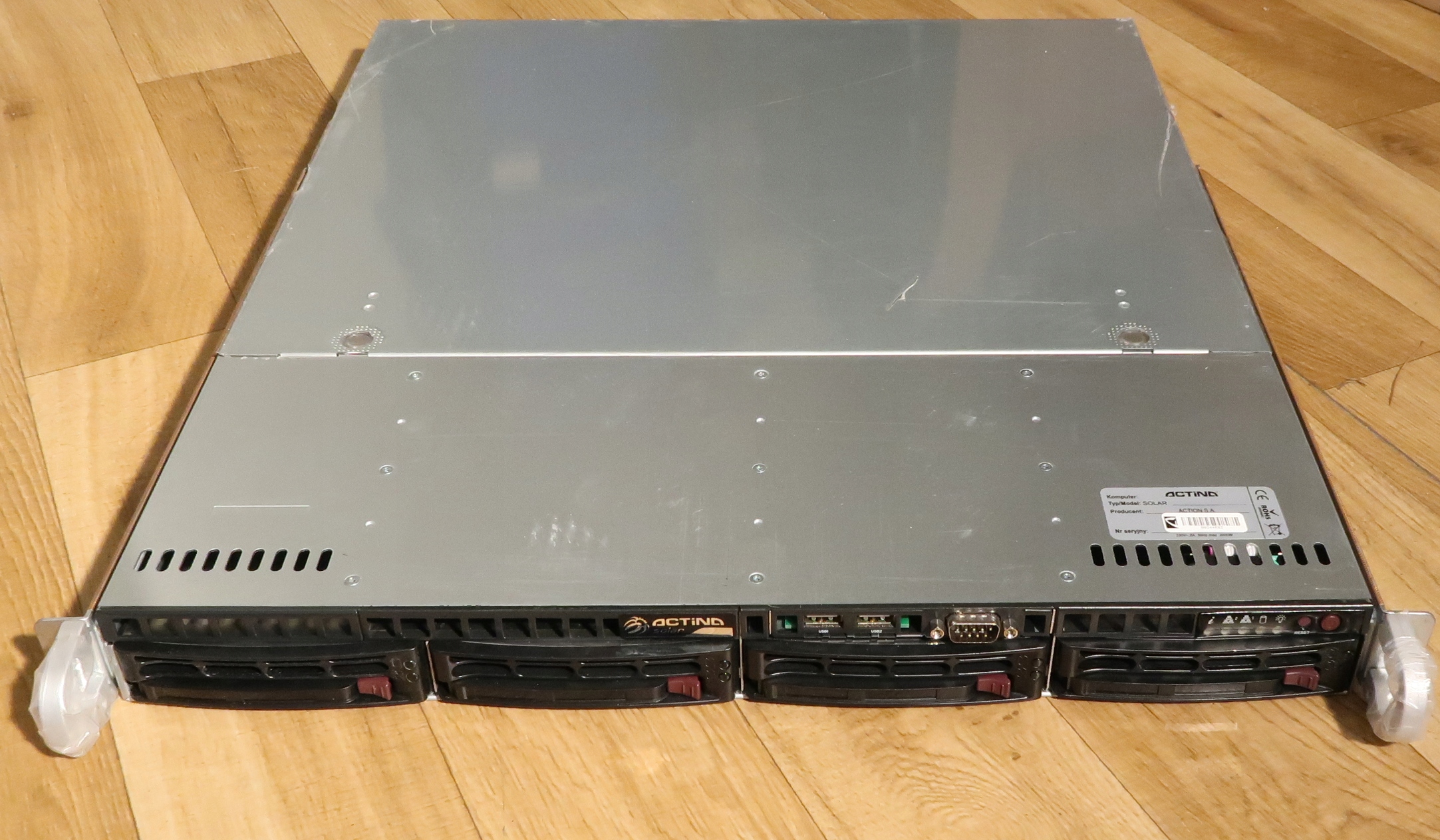 Komputer, serwer rack 1U G1610T / 16GB / 4x 3,5'